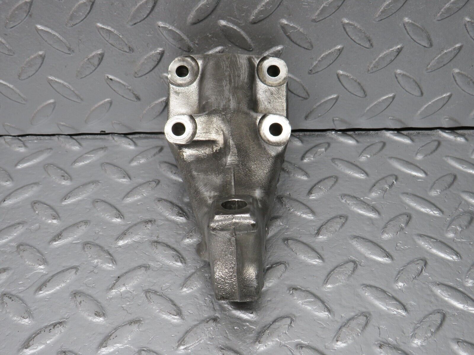 39877 Mercedes-Benz R107 350SL Engine Mount Bracket Left Side 1162234404