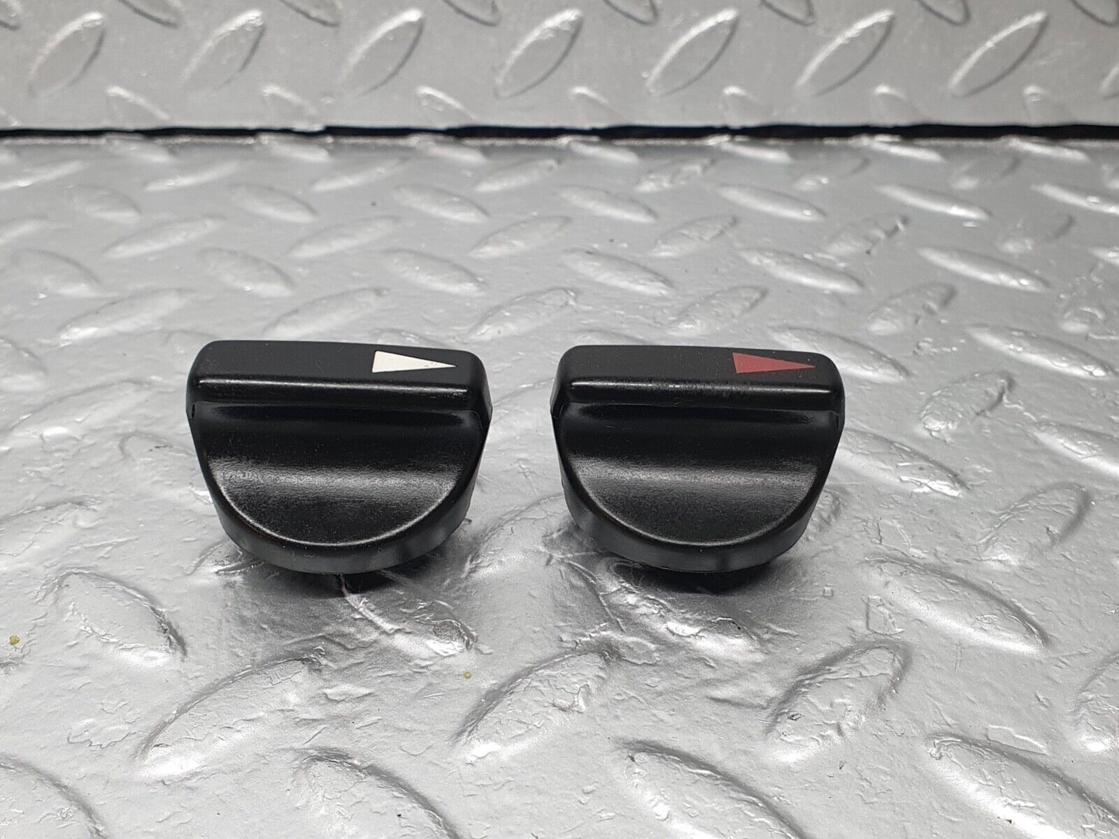 42993 Mercedes-Benz W201 190 Heater Control Knob