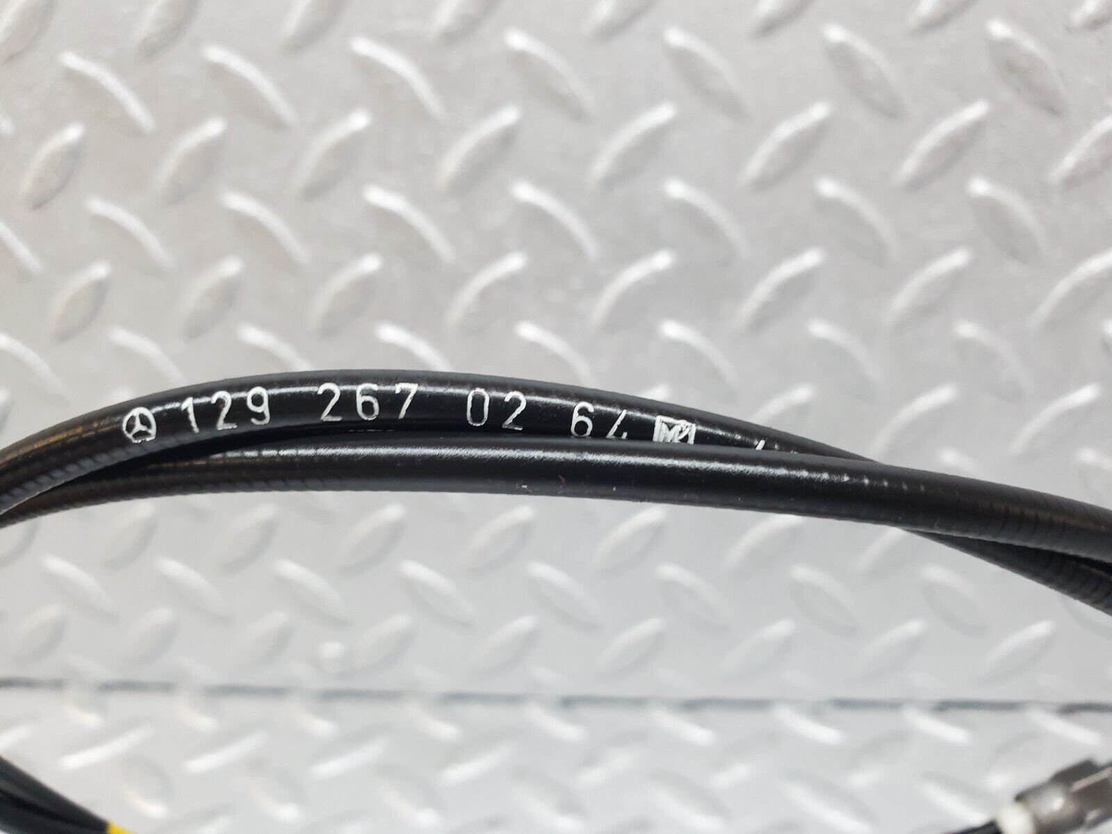 44918 Mercedes-Benz R129 300SL Coupe Steering Lock Transmission Lockout Cable 1292670264