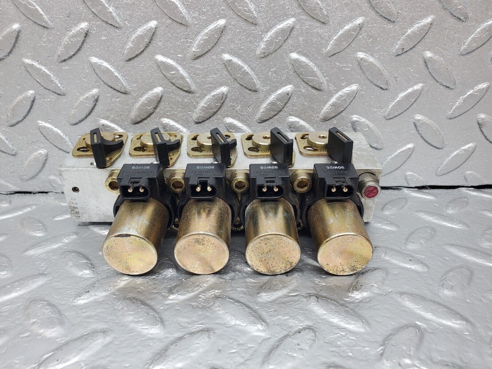 44979 Mercedes-Benz R129 300SL Coupe Roof Hydraulic Valve Left 1298000878