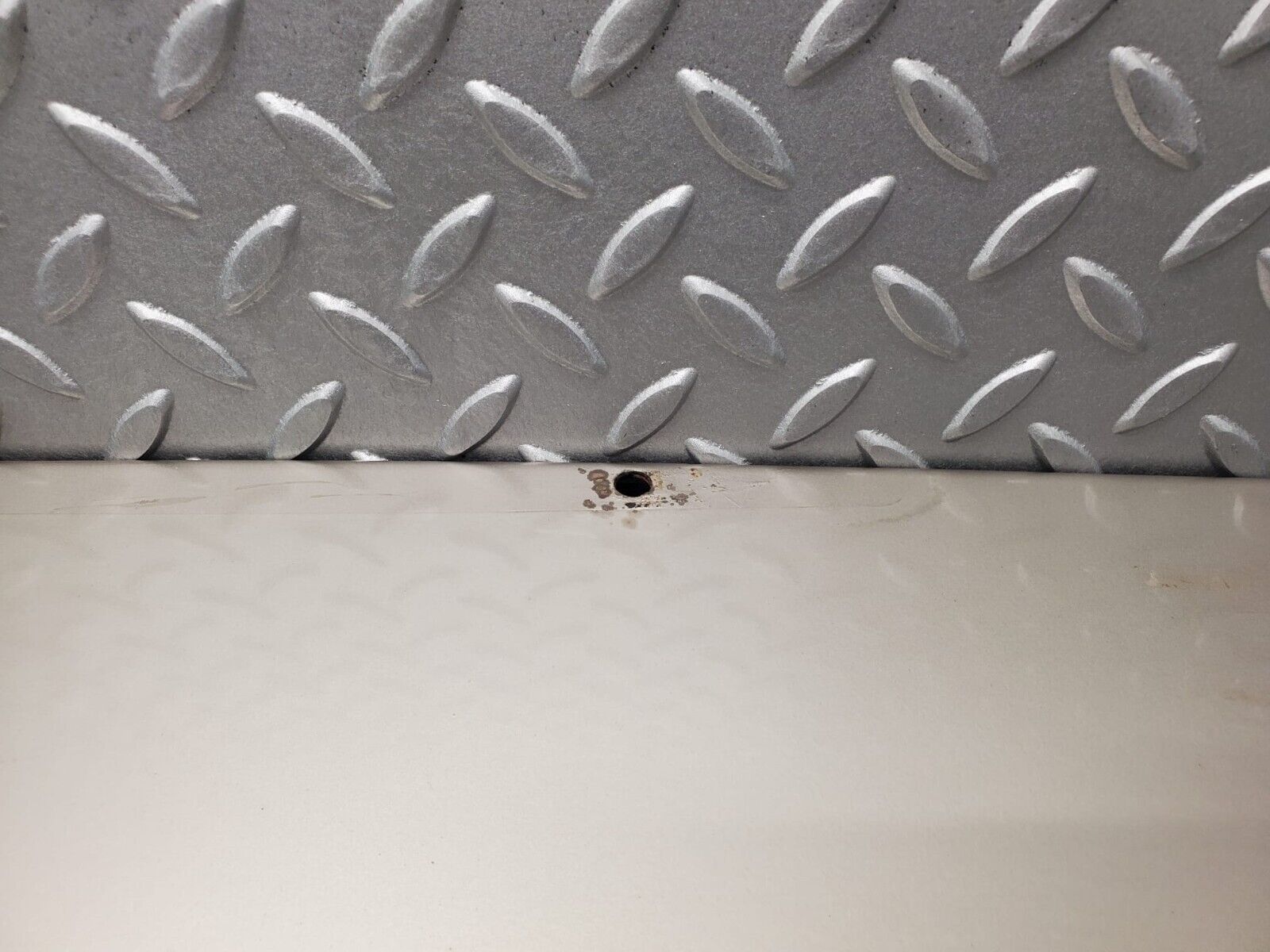 46100 Mercedes-Benz W126 420SE Boot Lid Trunk Door