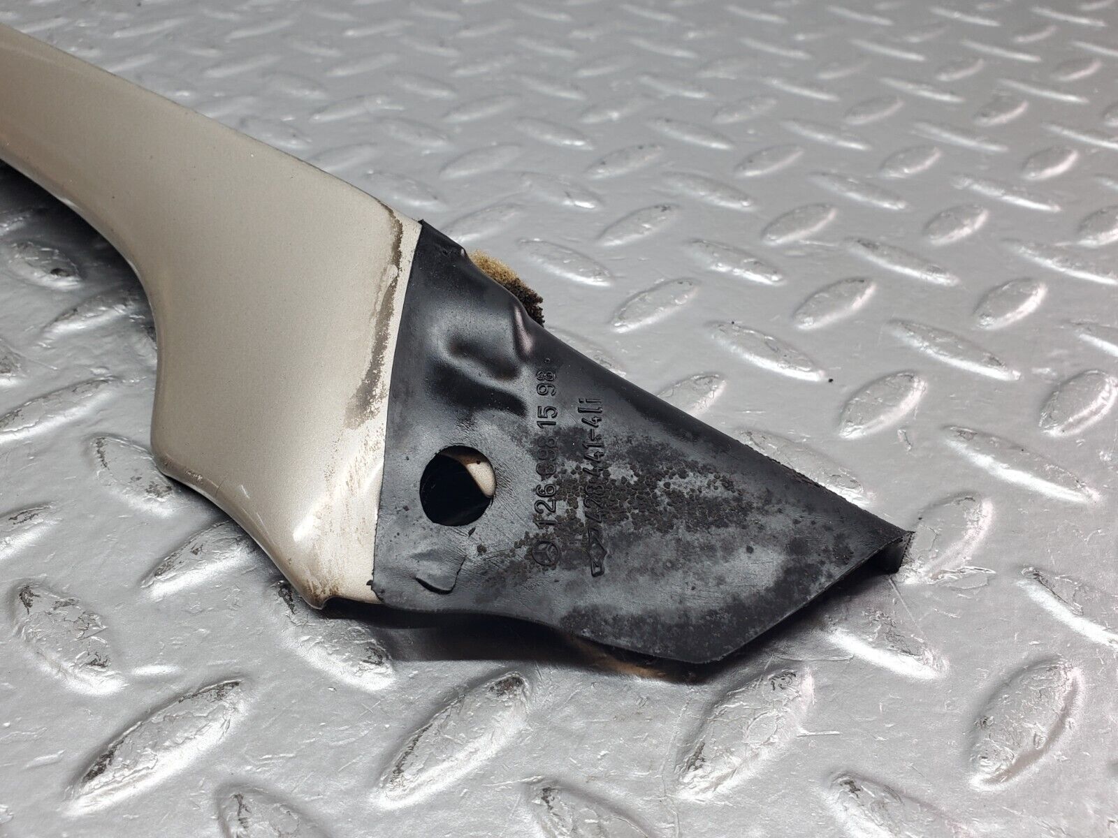 45807 Mercedes-Benz W126 420SE A Pillar Exterior Trim Left Side 1266981598