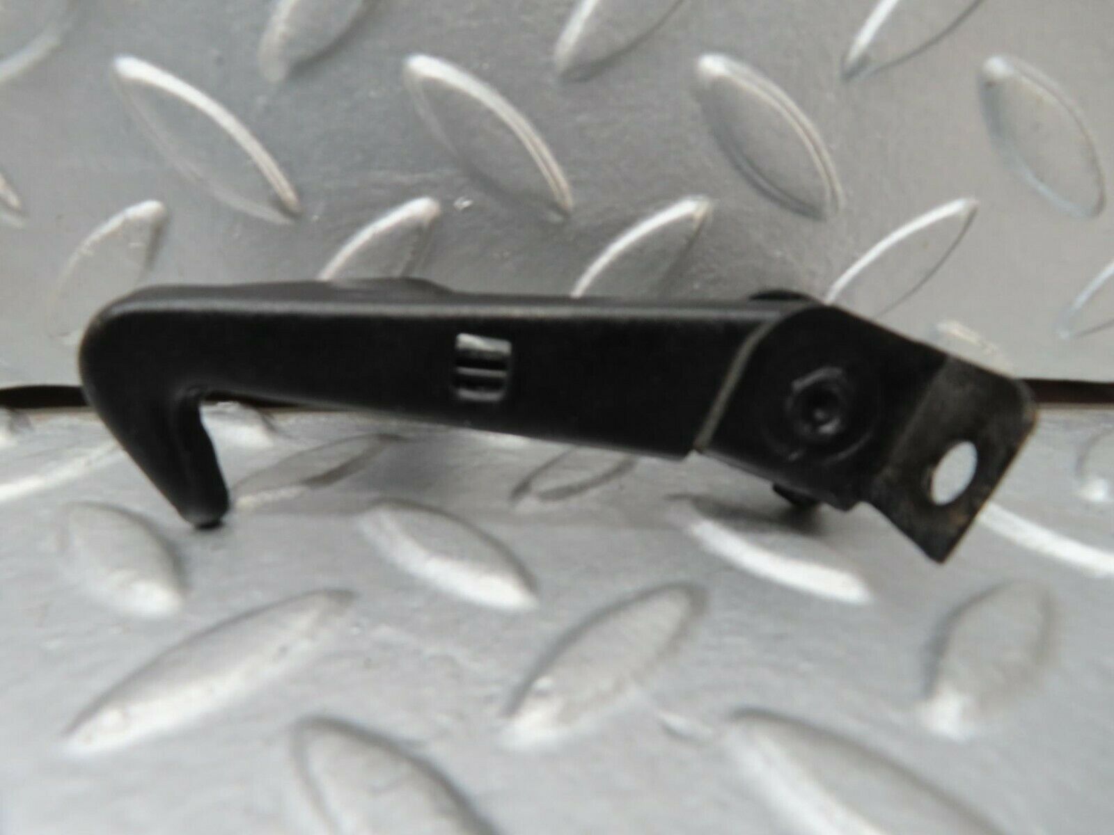 15564 Mercedes-Benz R107 450SL Bonnet Safety Latch