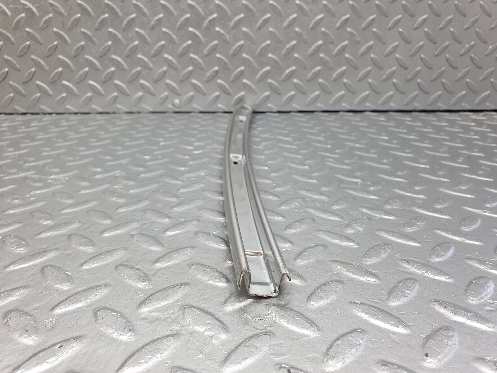 43215 Mercedes-Benz W108 280SE Rear Right Door Window Chrome Channel