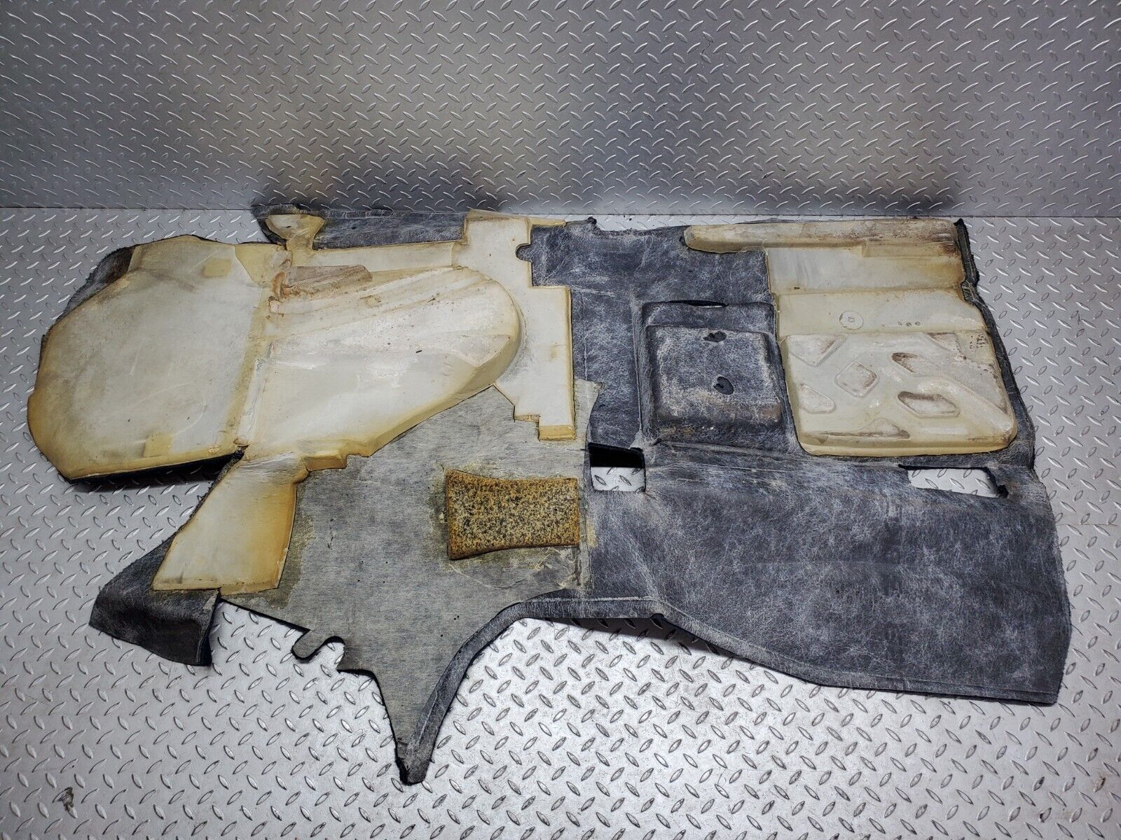 45159 Mercedes-Benz R129 300SL Coupe Front Left Floor Carpet Blue