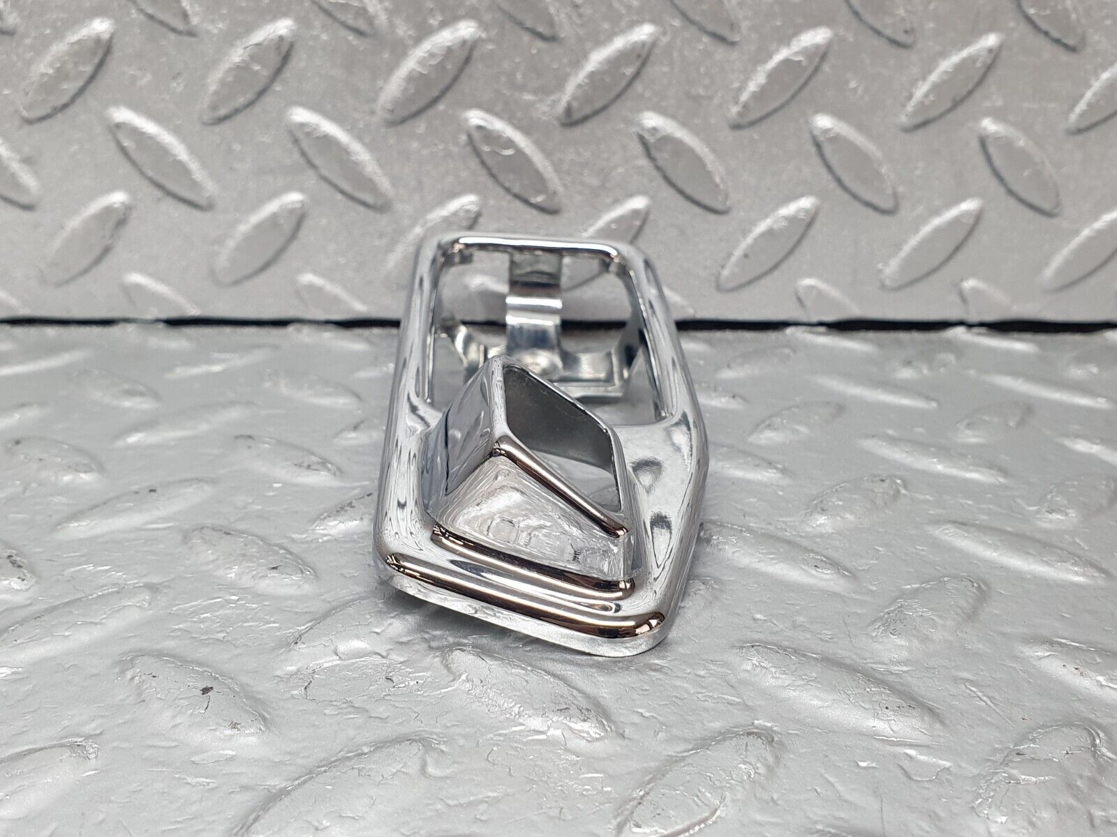 43968 Mercedes-Benz C123 230CE Coupe Chrome Frame For Door Opener Left 1167660111