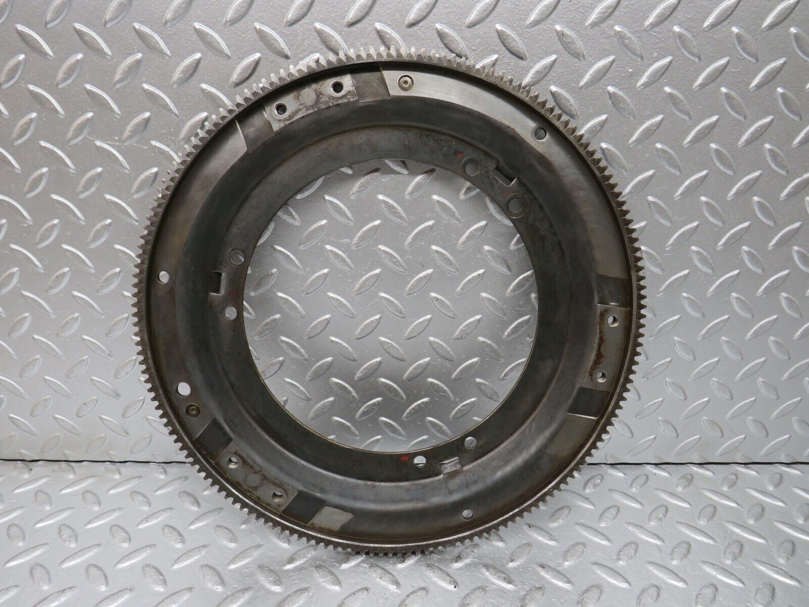 32802 Mercedes-Benz C107 R107 350 V8 Flywheel Starter Ring