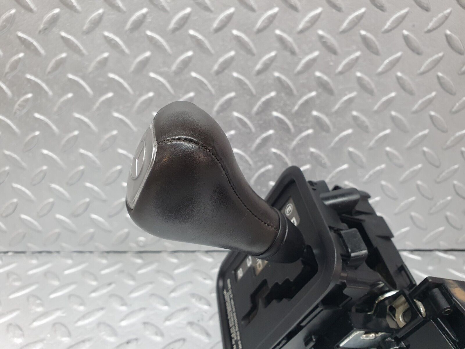 42492 Mercedes-Benz R129 320SL Coupe Automatic Gear Selector 1292670637 1242670206