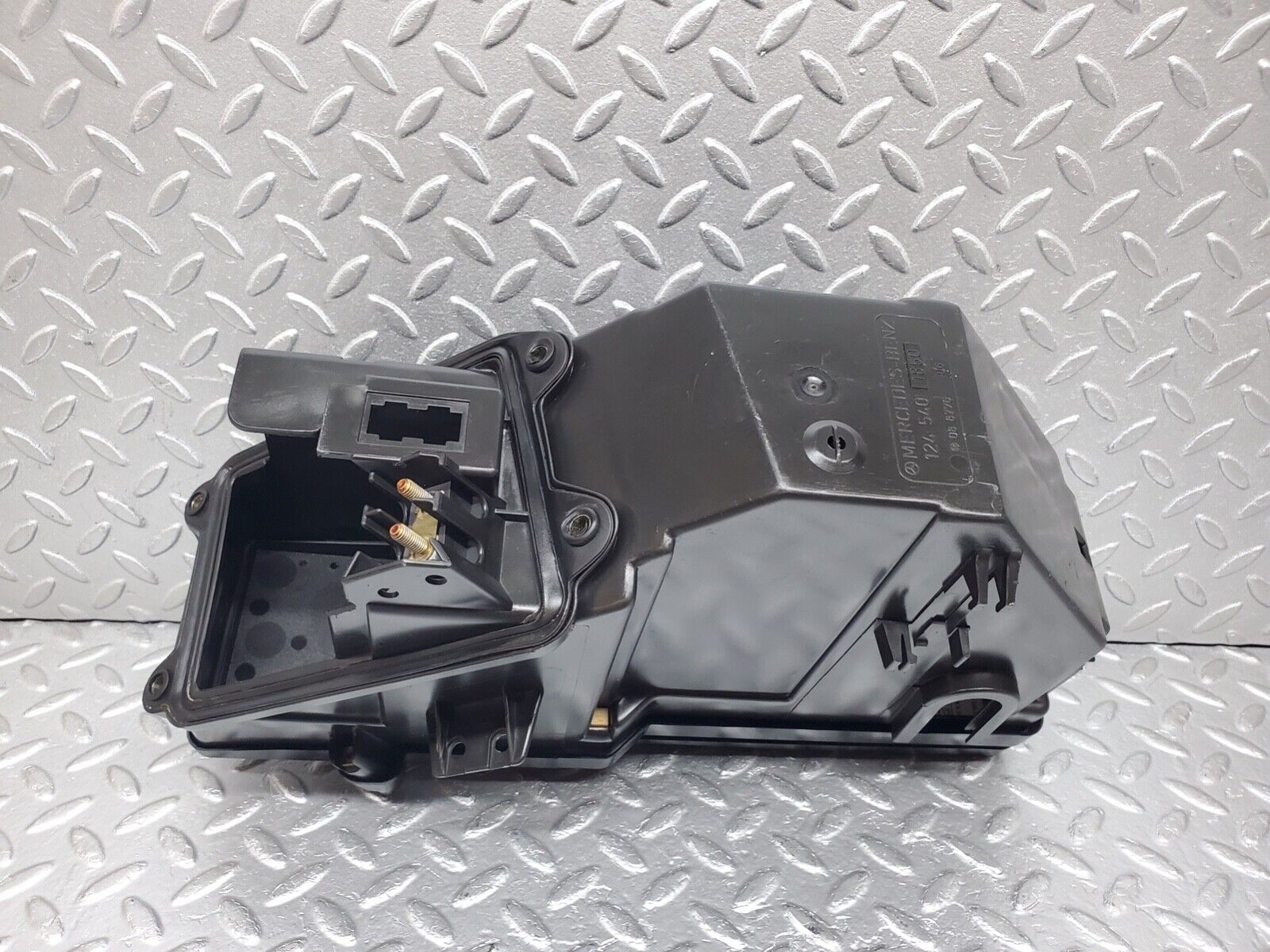 44587 Mercedes-Benz W124 220E Fuse Box 1245401850 1245400282 1245400182