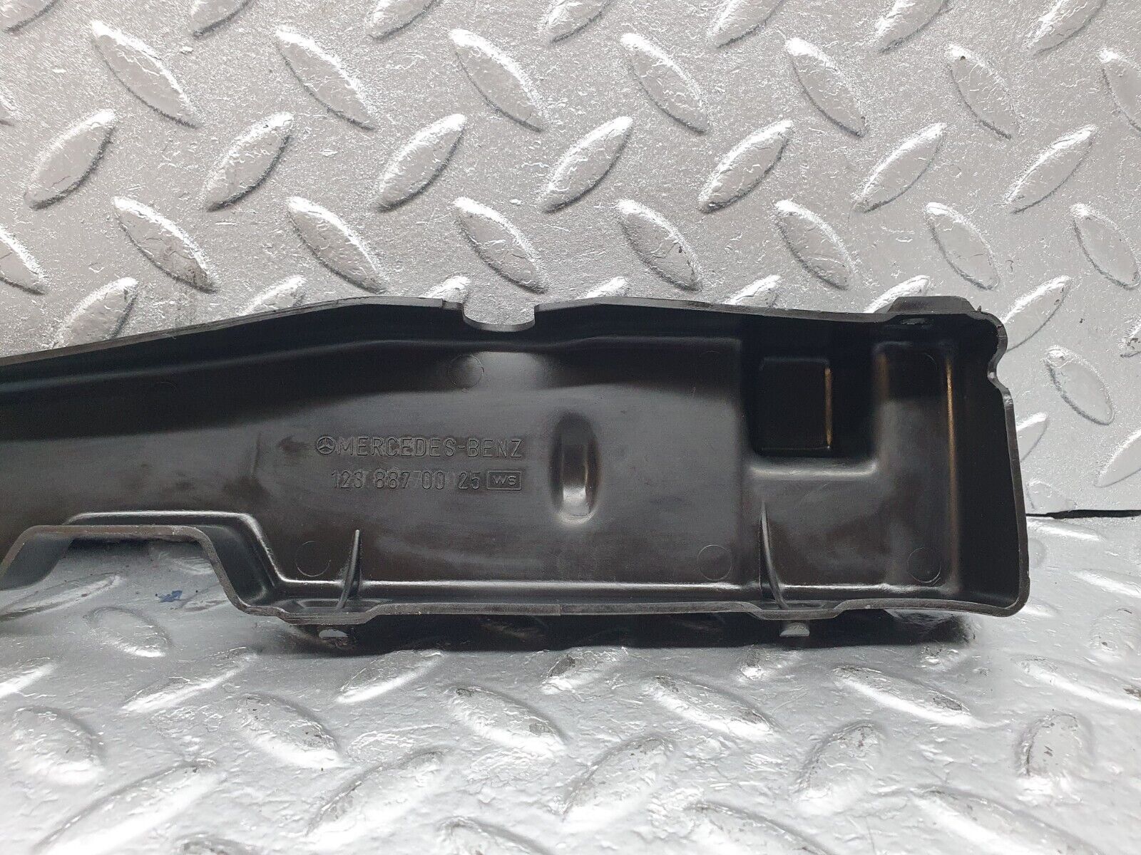 43920 Mercedes-Benz C123 230CE Coupe Bonnet Lock Catch Cover 1238870025