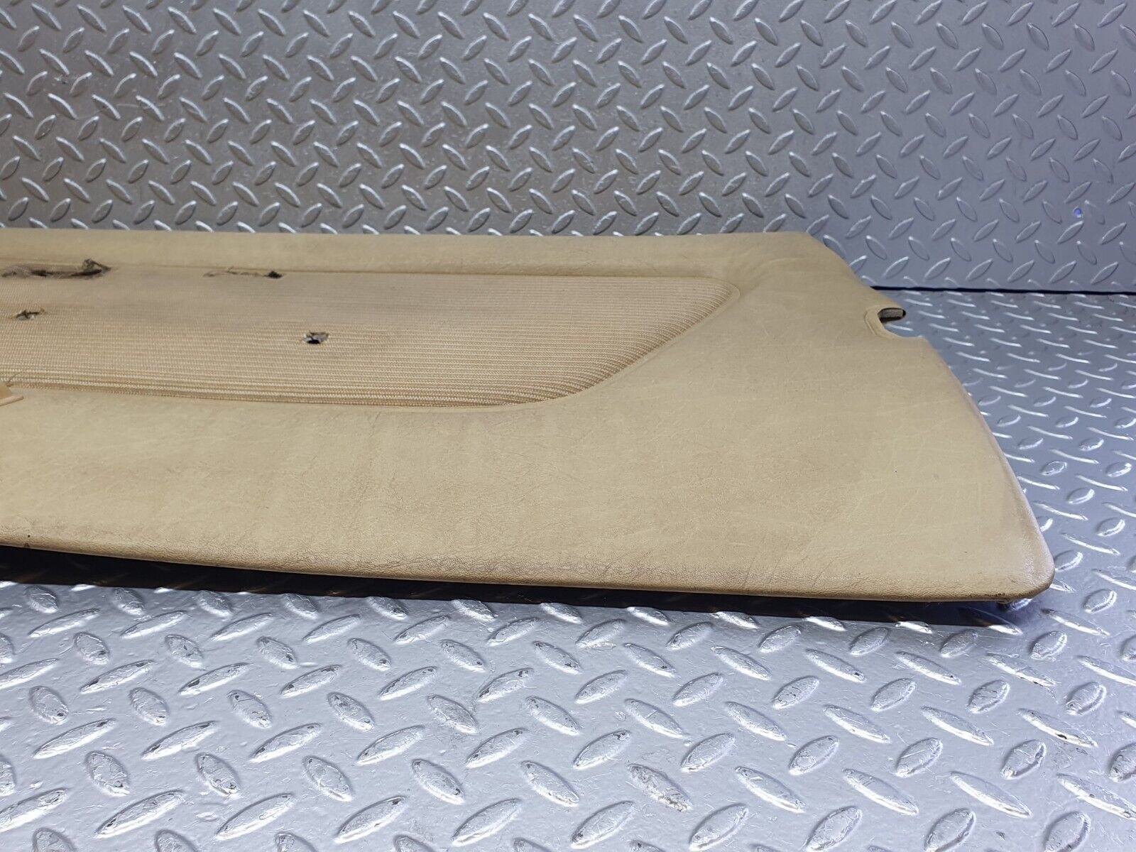 44049 Mercedes-Benz C123 230CE Coupe Right Door Card Beige