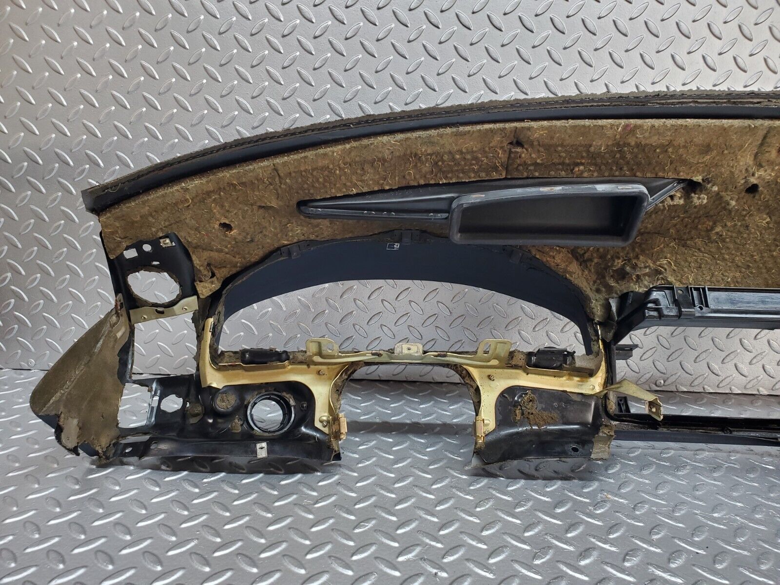 45155 Mercedes-Benz R129 300SL Coupe Dashboard Blue