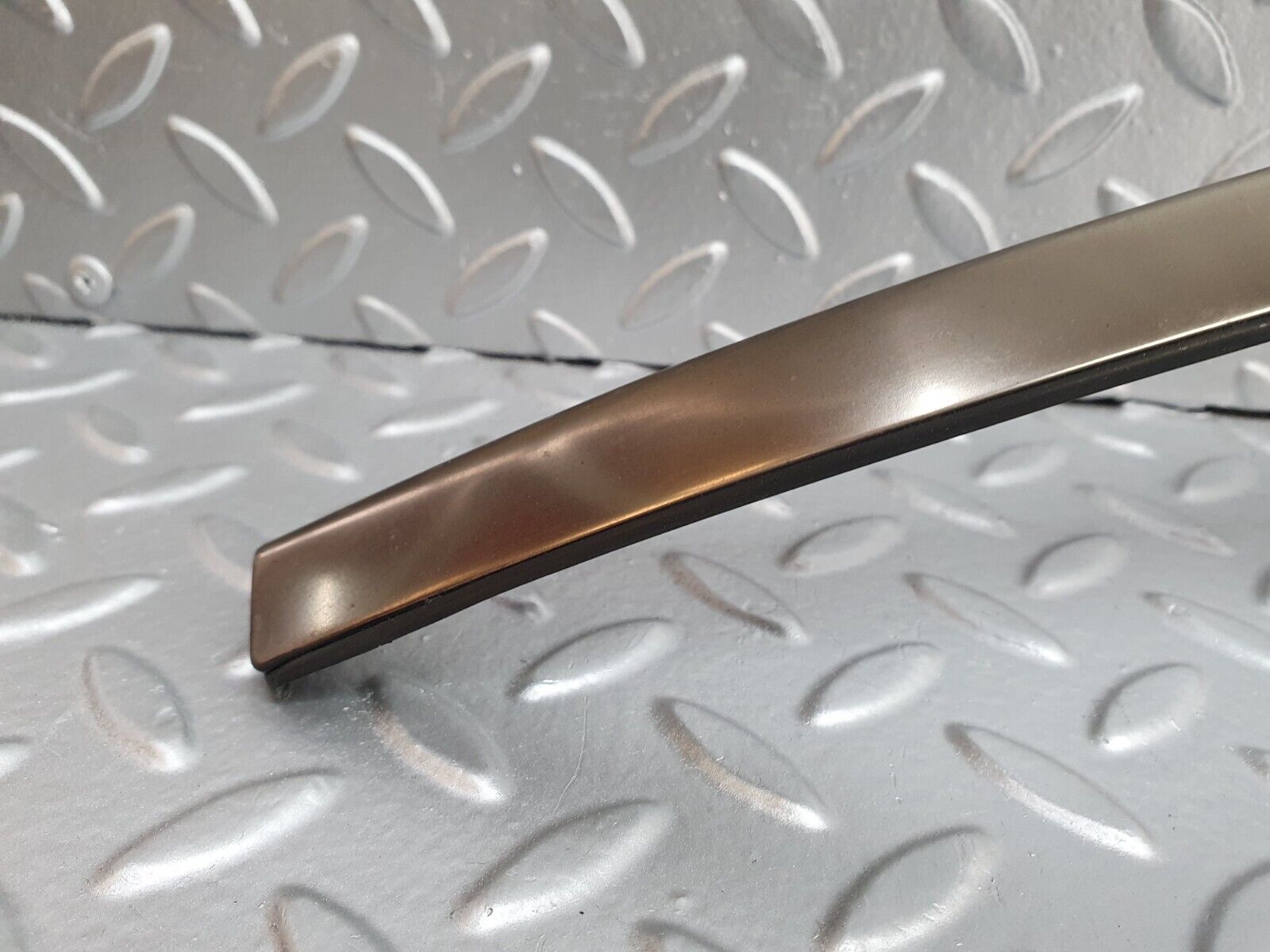 42112 Mercedes-Benz W202 C200 Roof Trim Right Side