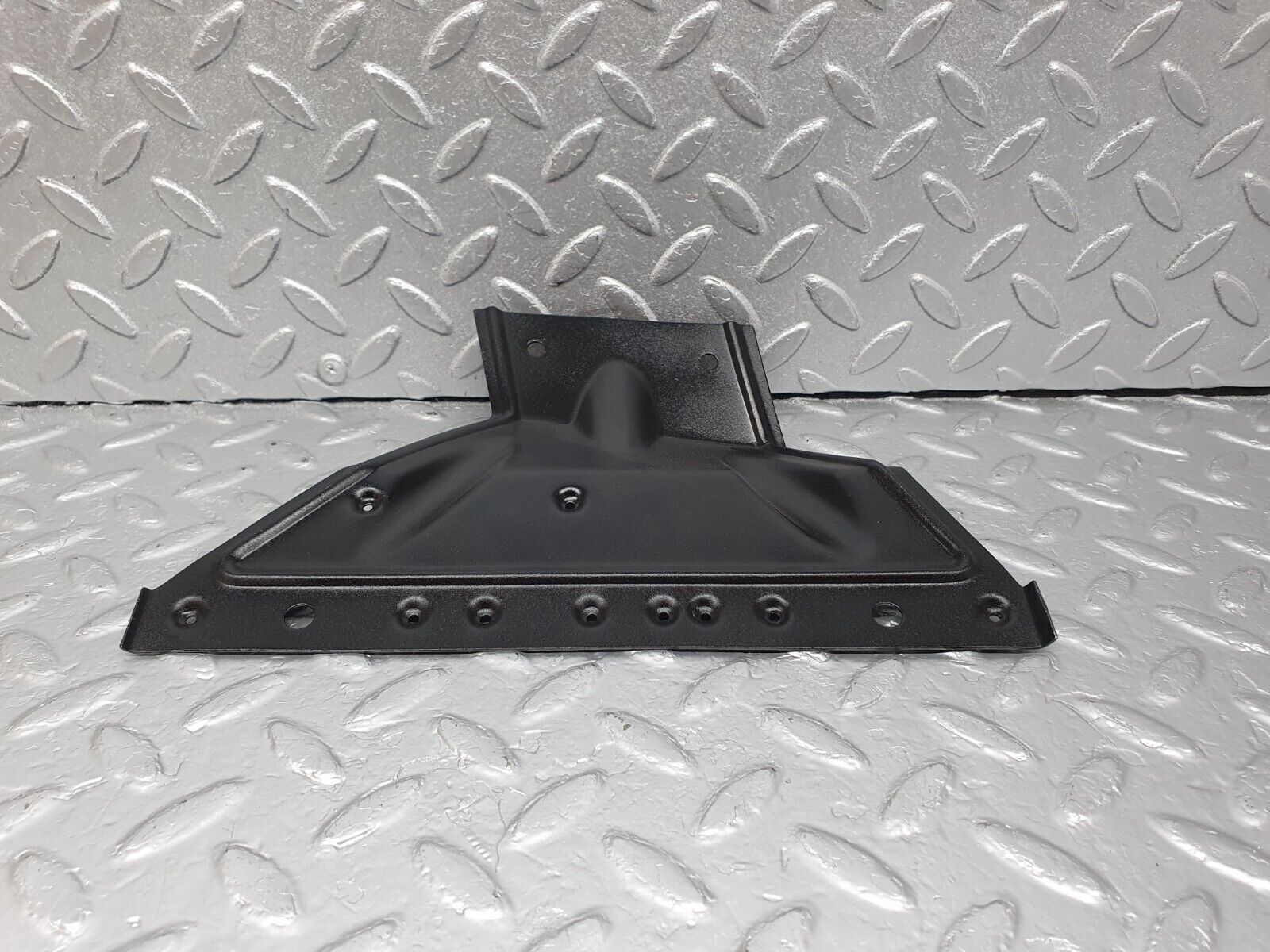 43175 Mercedes-Benz W108 280SE Engine Bay Wire Cover