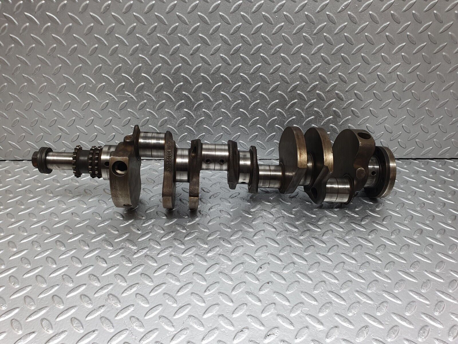 43811 Mercedes-Benz C126 380SEC Coupe Crankshaft 1160312201