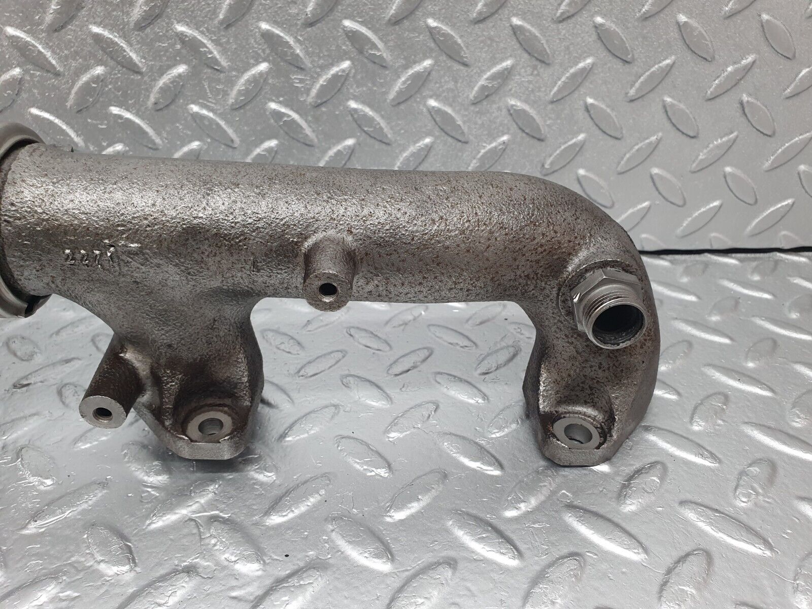 43605 Mercedes-Benz C126 380SEC Coupe Exhaust Manifold Left Side 1161420502