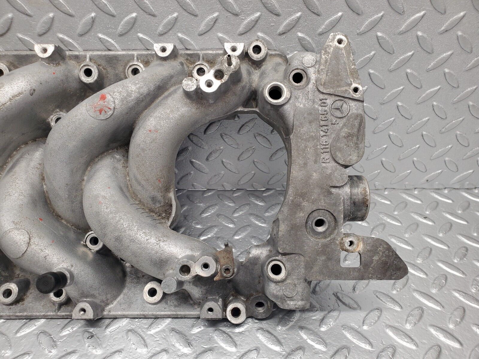 46091 Mercedes-Benz W126 420SE Air Intake Manifold 1161416501