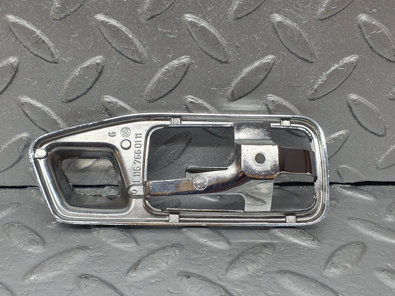 43968 Mercedes-Benz C123 230CE Coupe Chrome Frame For Door Opener Left 1167660111