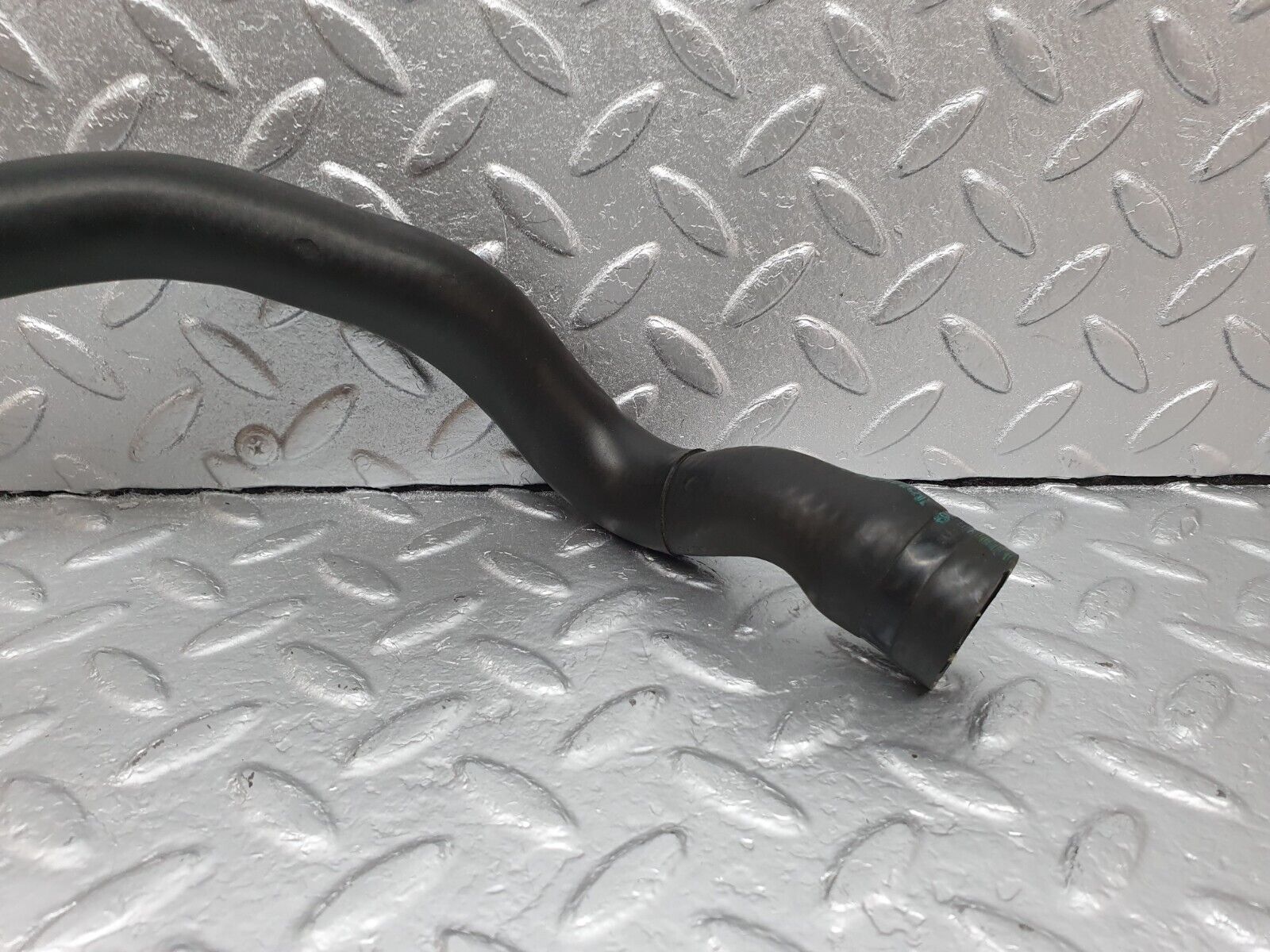 42071 Mercedes-Benz W202 C200 Wagon Radiator Hose 2025000075