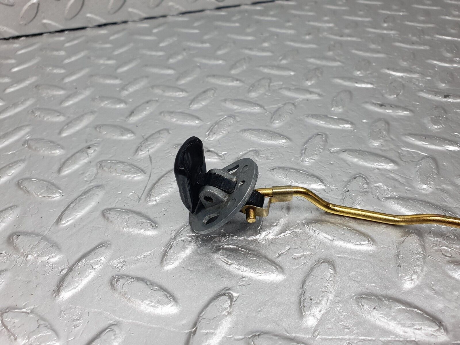 43993 Mercedes-Benz C123 230CE Coupe Door Lock Handle Left Side