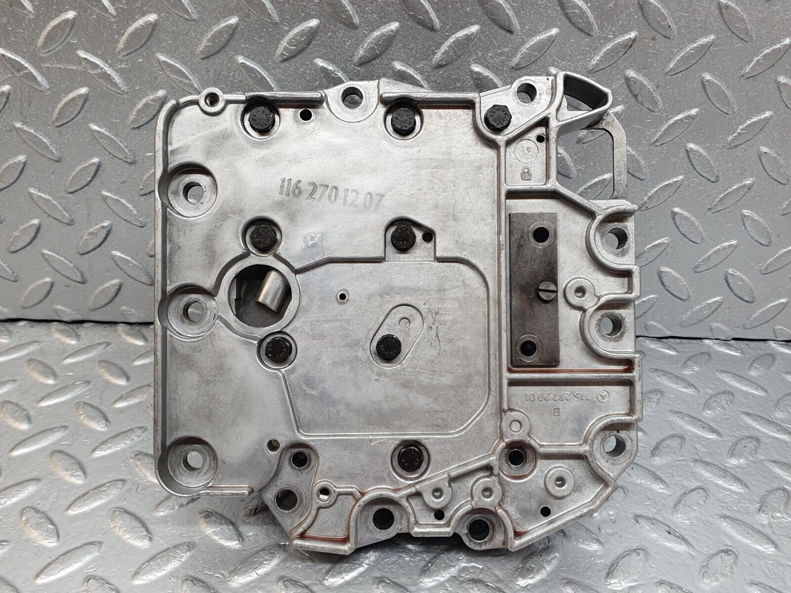 44239 Mercedes-Benz C107 350SLC Coupe Automatic Gearbox Valve Body 722.001 1162770401 1162701207