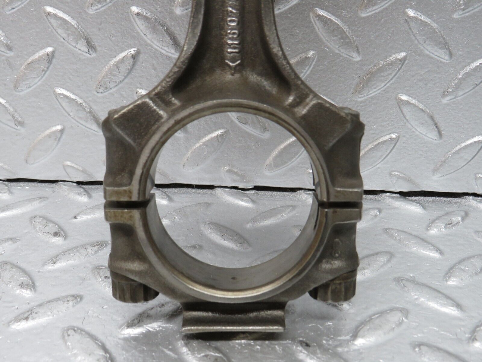 32775 Mercedes-Benz C107 R107 350 V8 Piston With Connecting Rod 92mm 11607