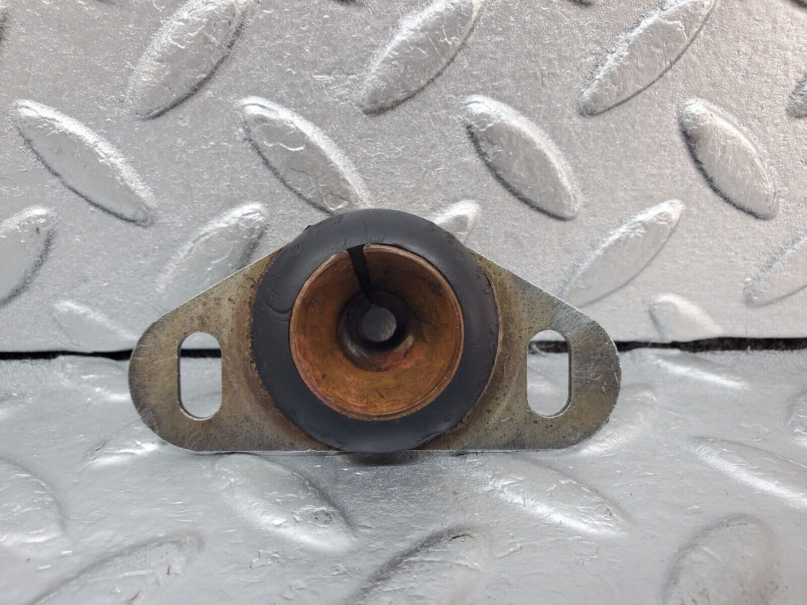 45063 Mercedes-Benz R129 300SL Coupe Roof Lock Latch 1296300320