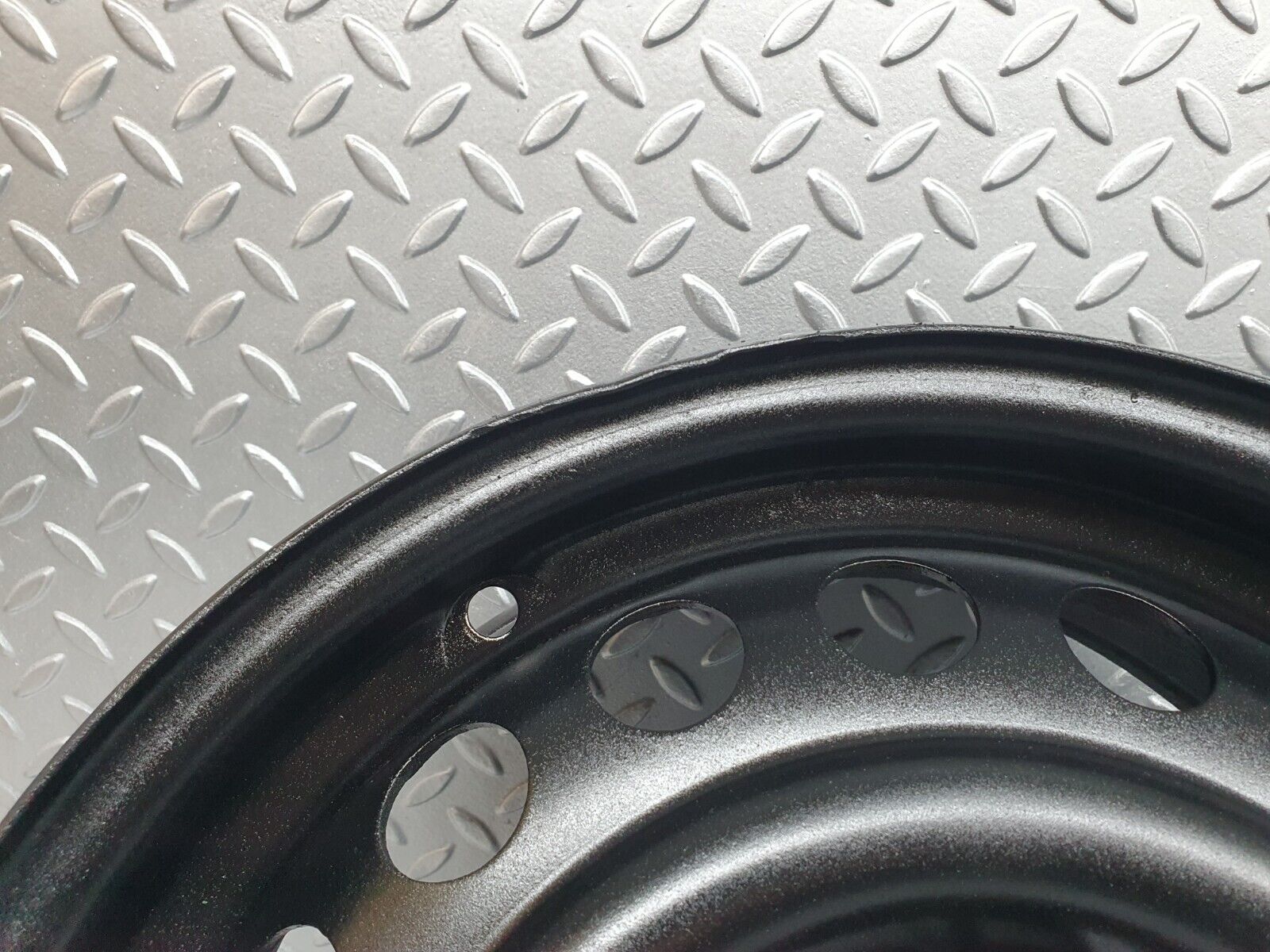 43428 Mercedes-Benz W201 190 Steel Wheel Set 6Jx15H2 ET49 1244000602