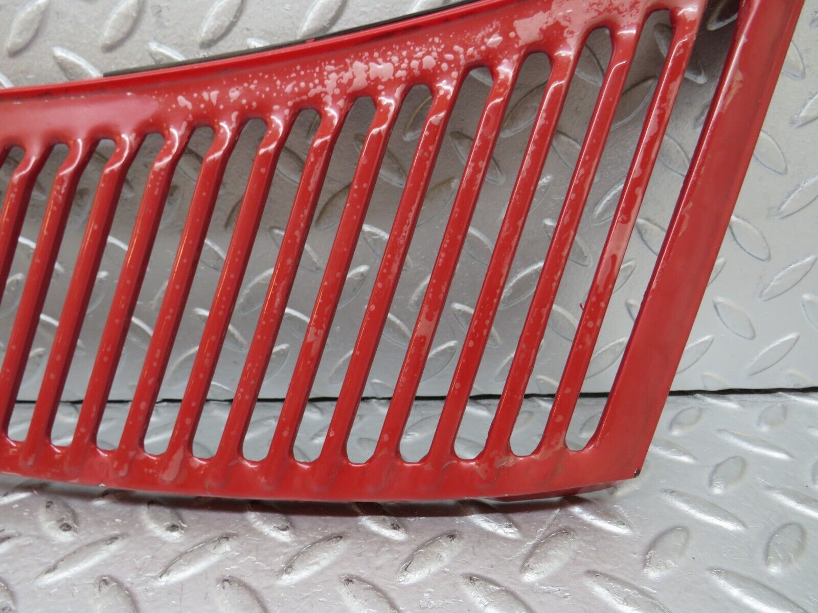 35371 Mercedes-Benz R107 280SL Air Vent Grill Left Side