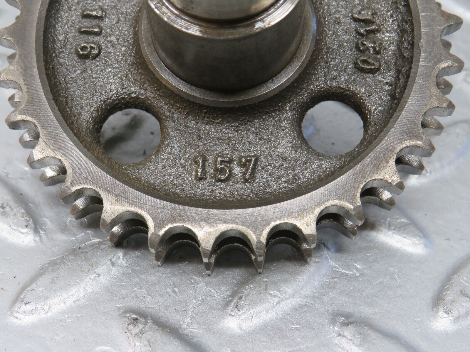 32872 Mercedes-Benz C107 R107 350 V8 Intermediate Gear 1161570214