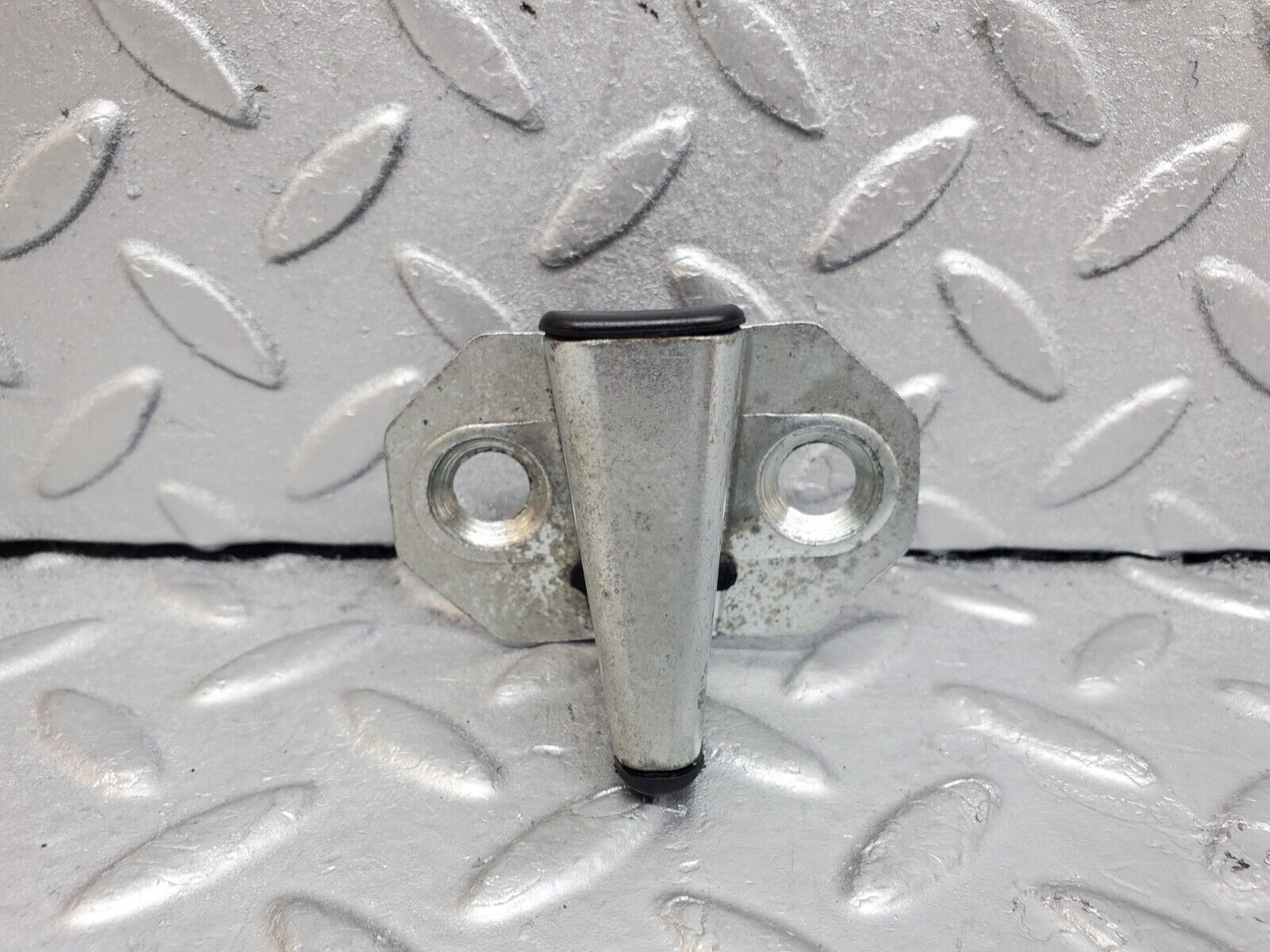 44787 Mercedes-Benz W124 220E Door Lock Latch