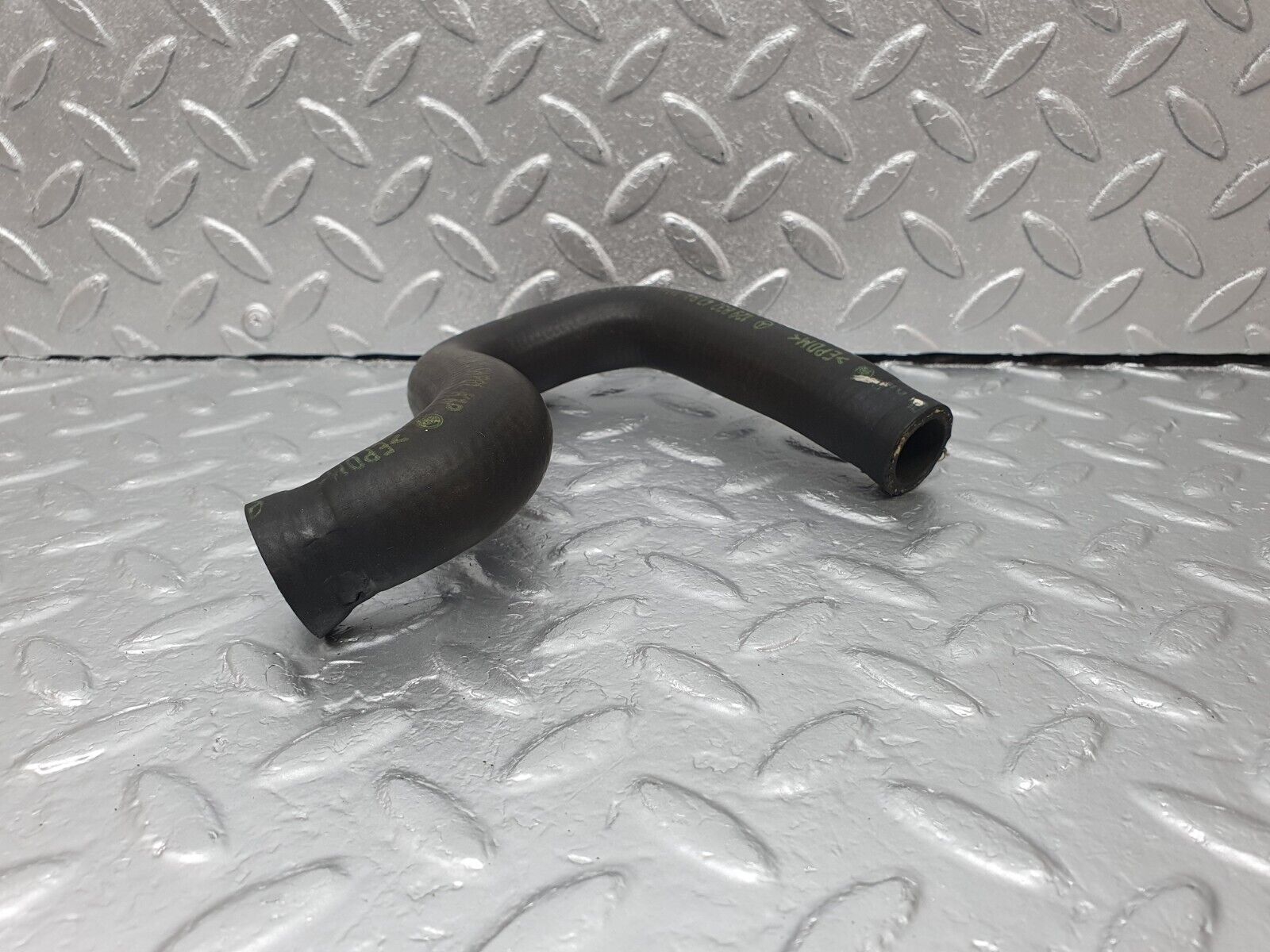 42552 Mercedes-Benz R129 320SL Coupe Heater Hose Pipe 1298324794