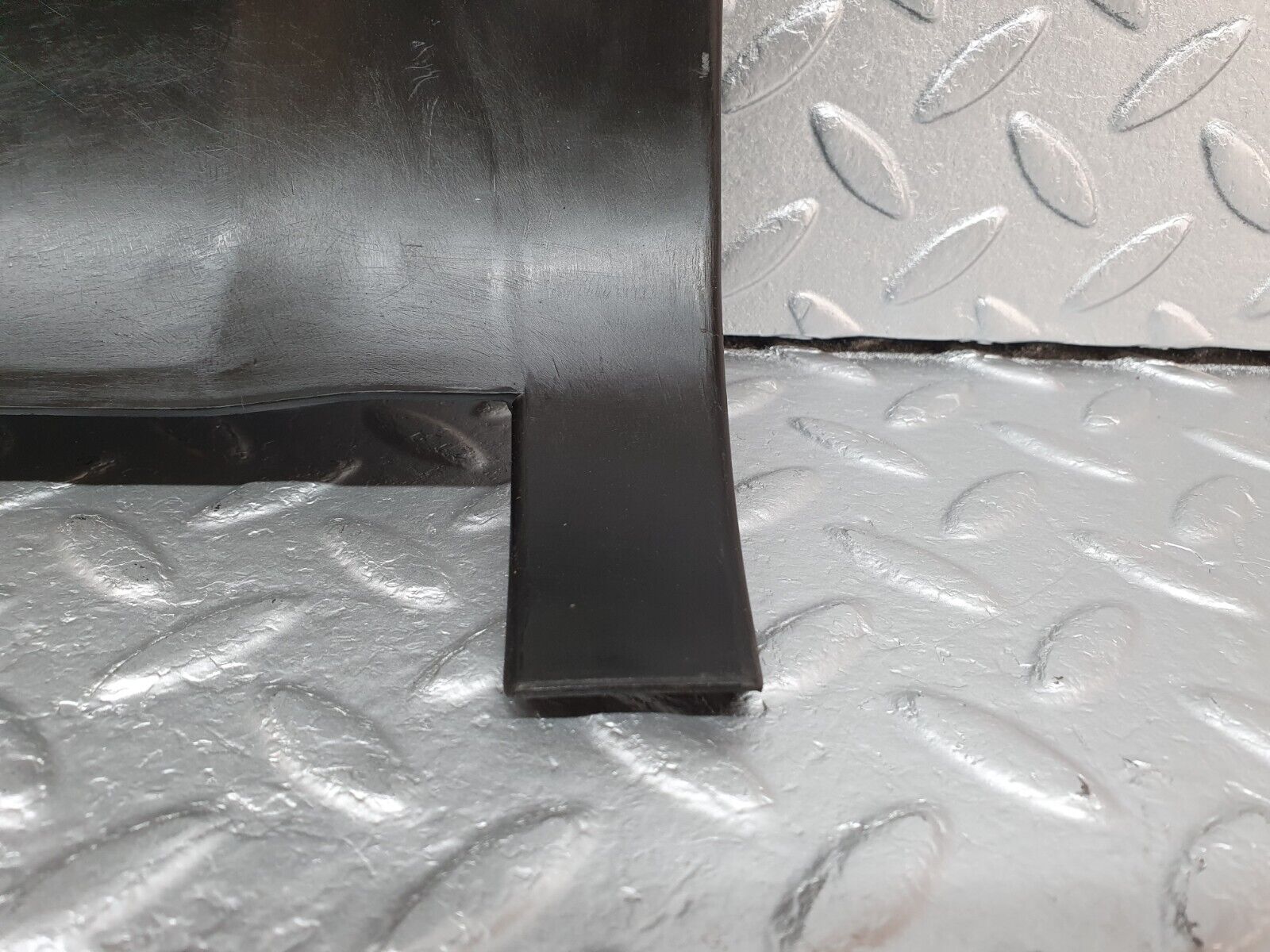 41703 Mercedes-Benz W124 200E Heater Blower Fan Cover 1248300028