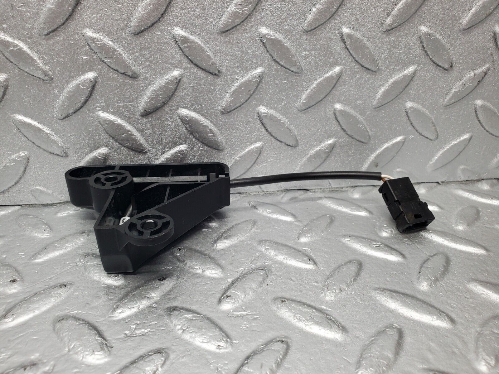 47004 Mercedes-Benz R129 320SL Coupe Roof Position Switch Left Side 1298214051