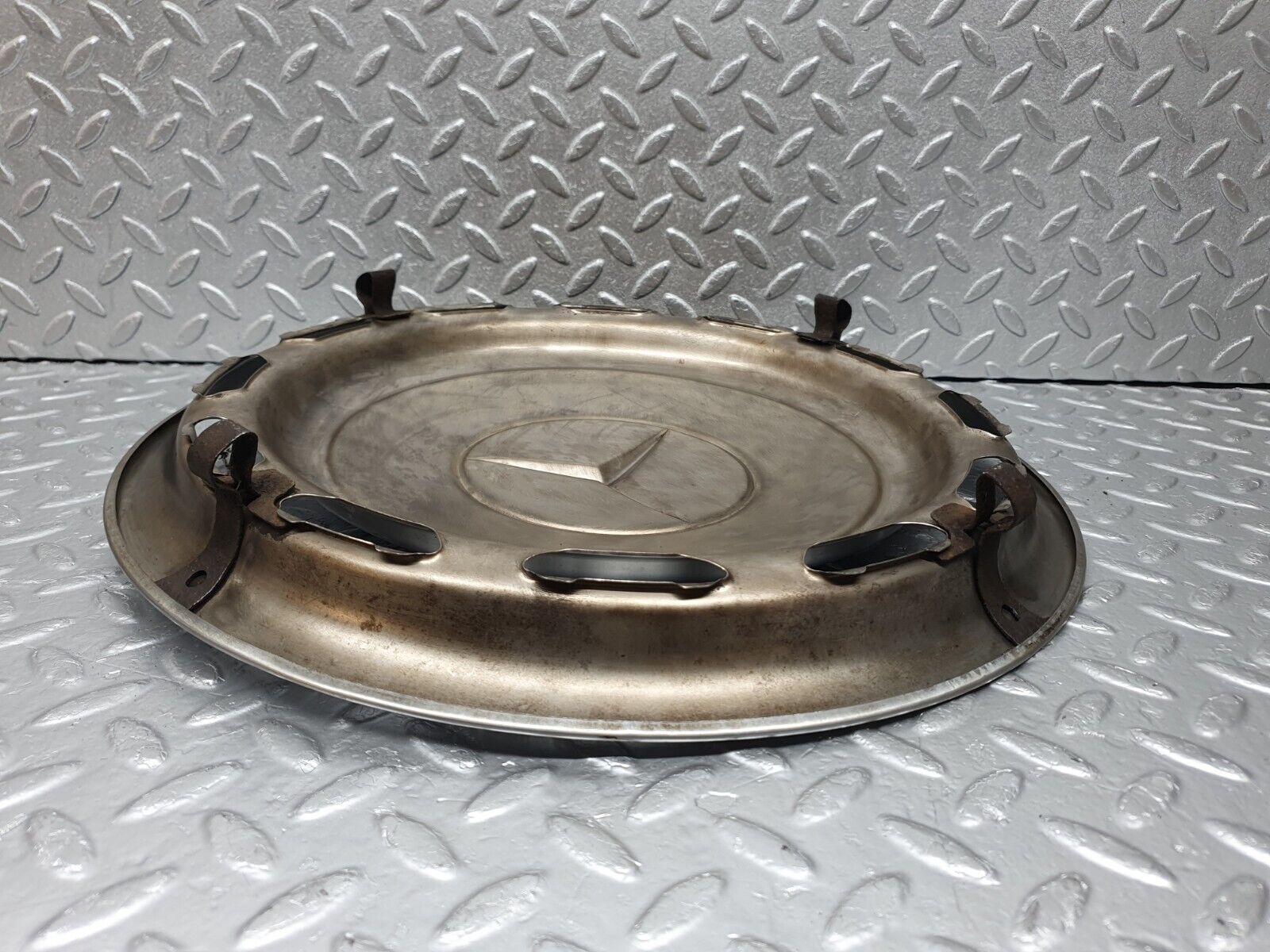 44163 Mercedes-Benz C123 230CE Coupe Wheel Hub Cap 14''