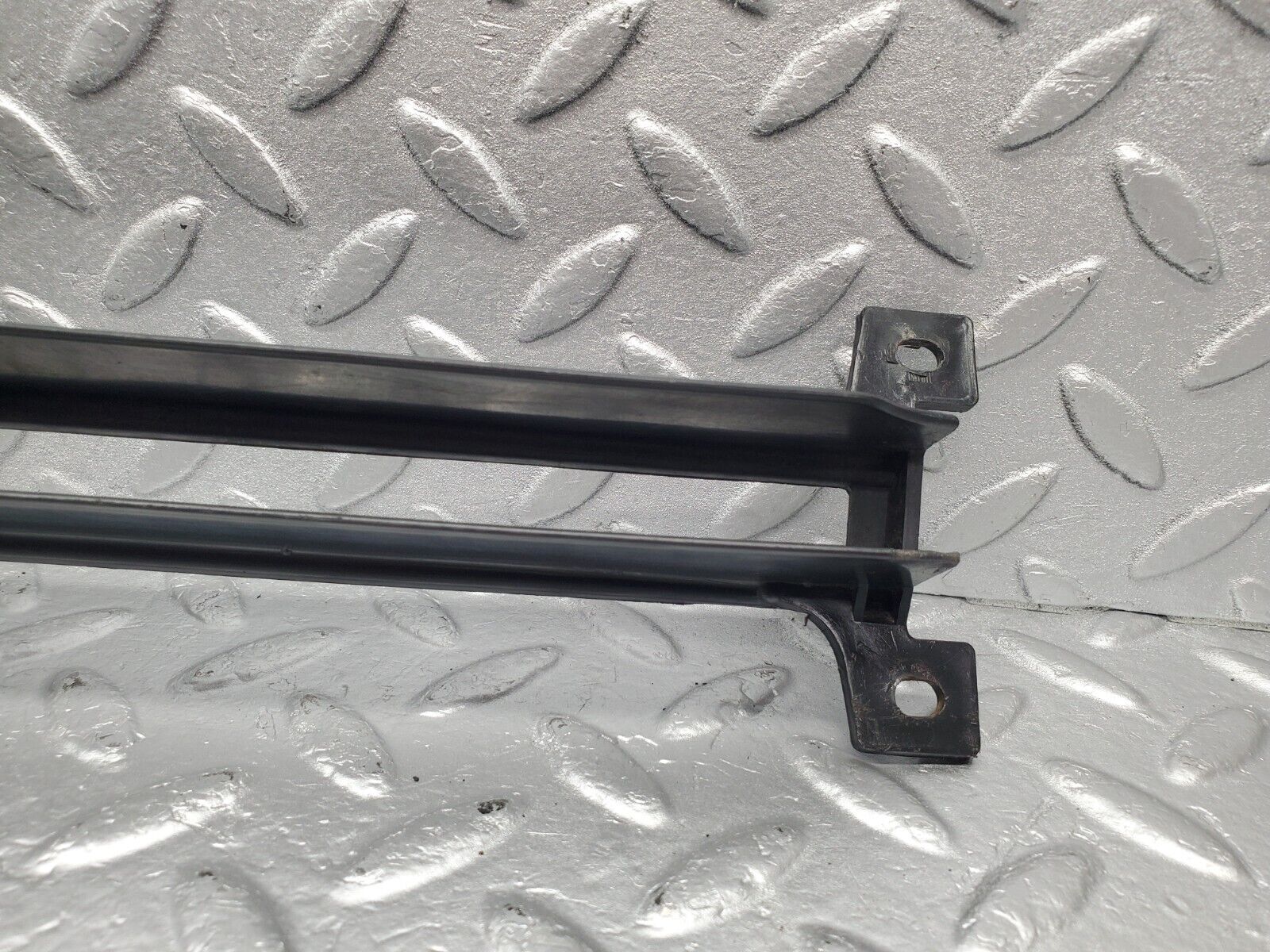 46349 Mercedes-Benz C123 280CE Coupe Front Bumper Lower Grill Right 1238880223