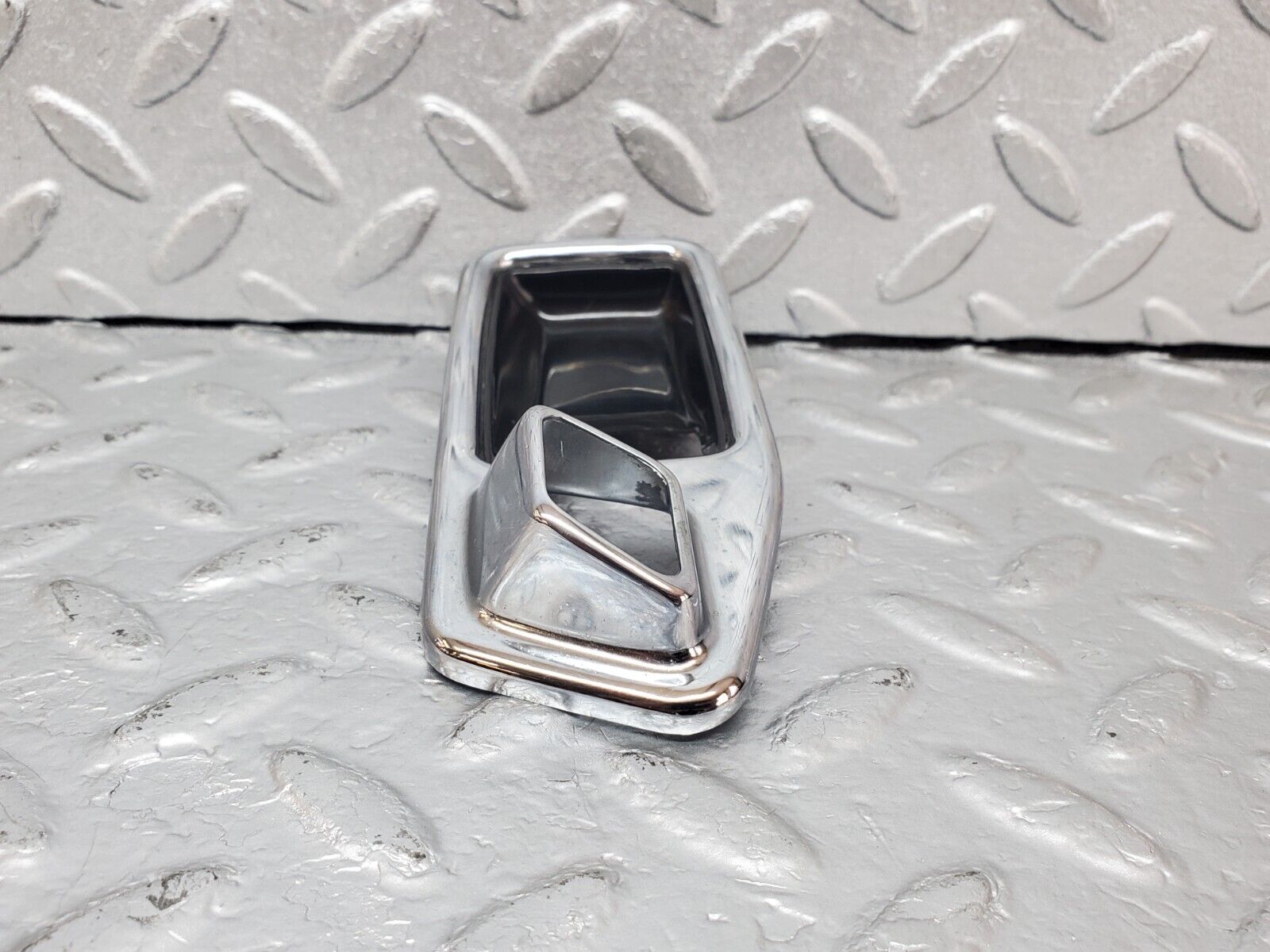 44407 Mercedes-Benz W123 280E Chrome Frame For Door Opener Left 1167660111