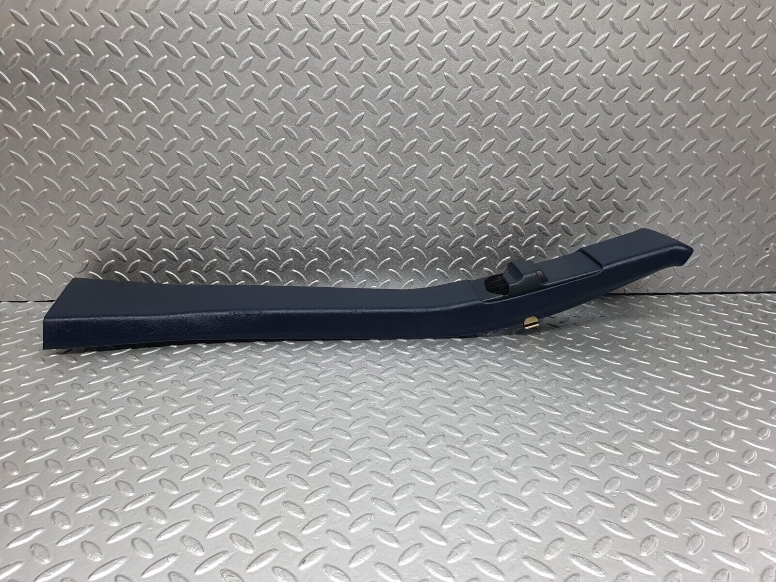 42653 Mercedes-Benz W201 190 2.0L B Pillar Cover Right Blue 2016921889 2016920044