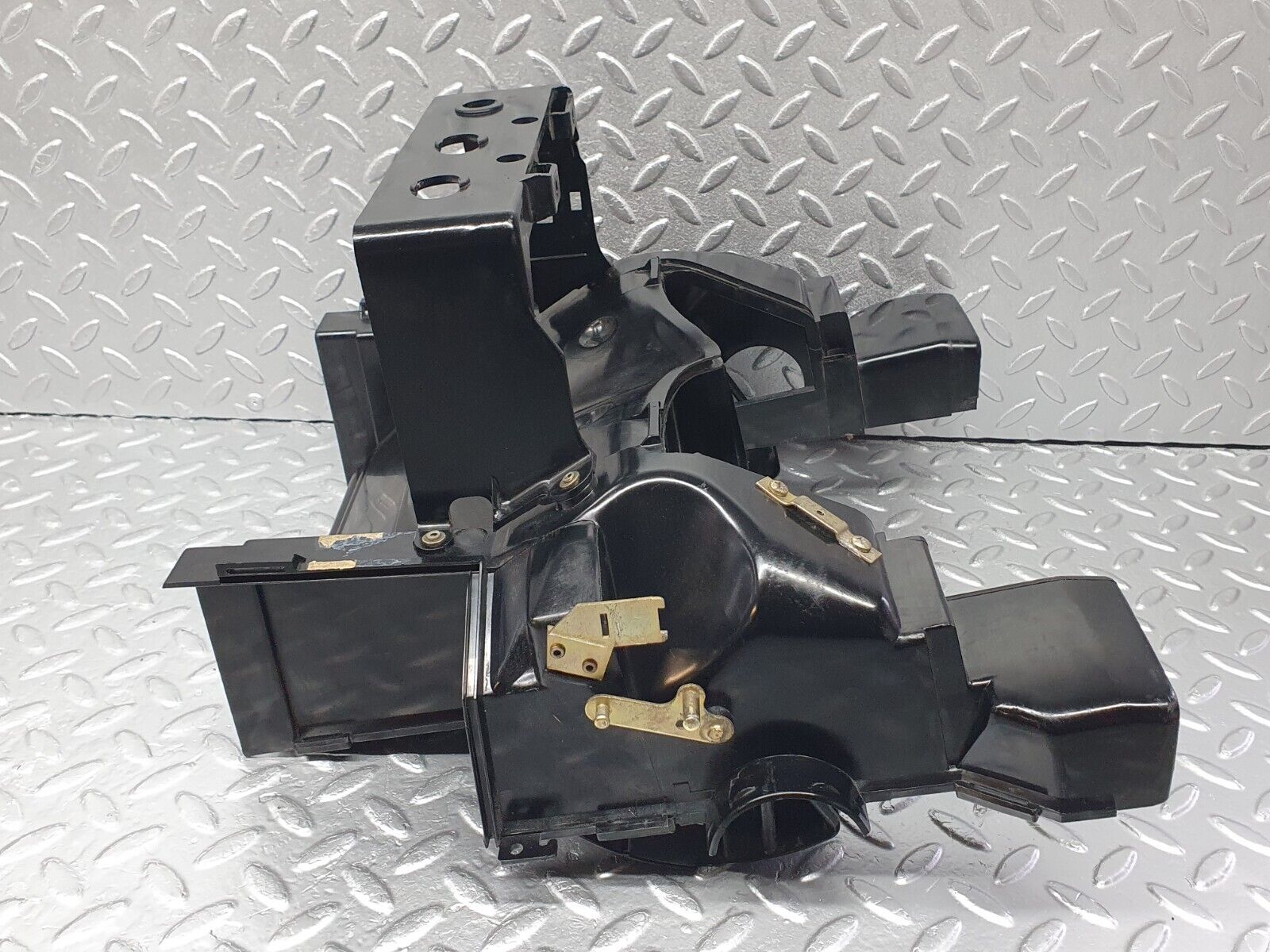 42140 Mercedes-Benz V123 240D LWB Heater Box Blower Housing