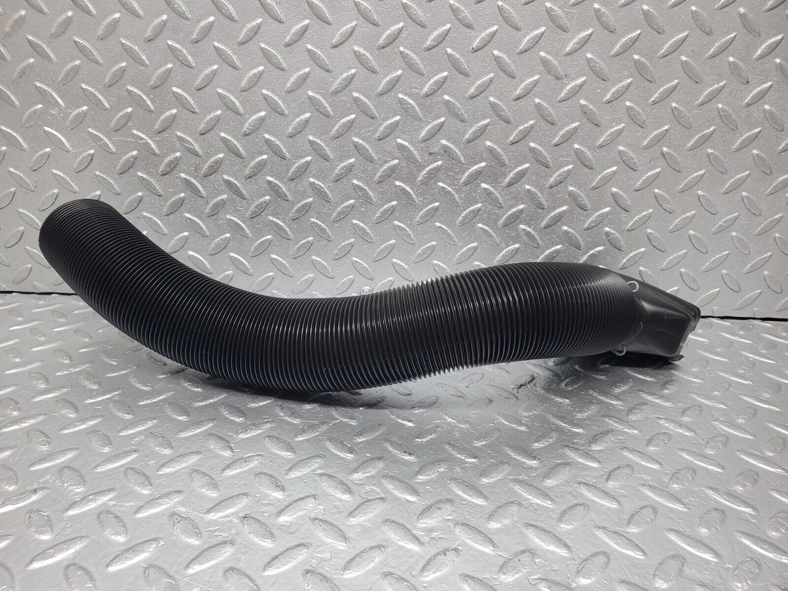 44834 Mercedes-Benz W124 220E Air Duct Pipe Hose Left Side 1248310846