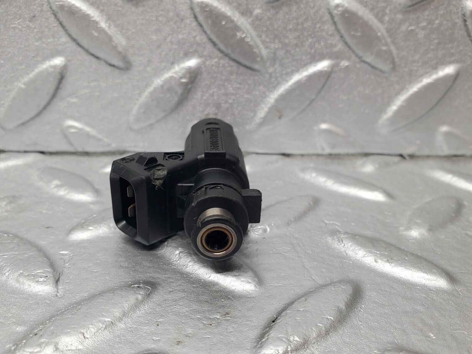 46775 Mercedes-Benz R129 320SL Coupe Fuel Injector Bosch 0280155742 1120780049