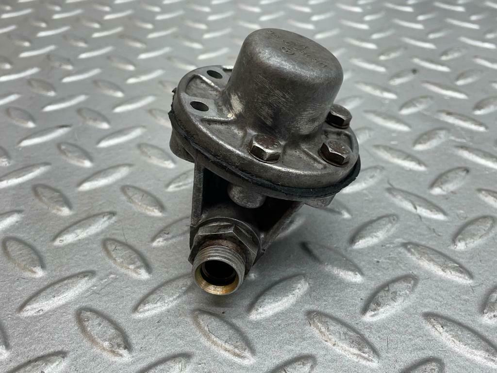 5044 Mercedes-Benz R107 350SL Oil Pressure Damper 1161870494