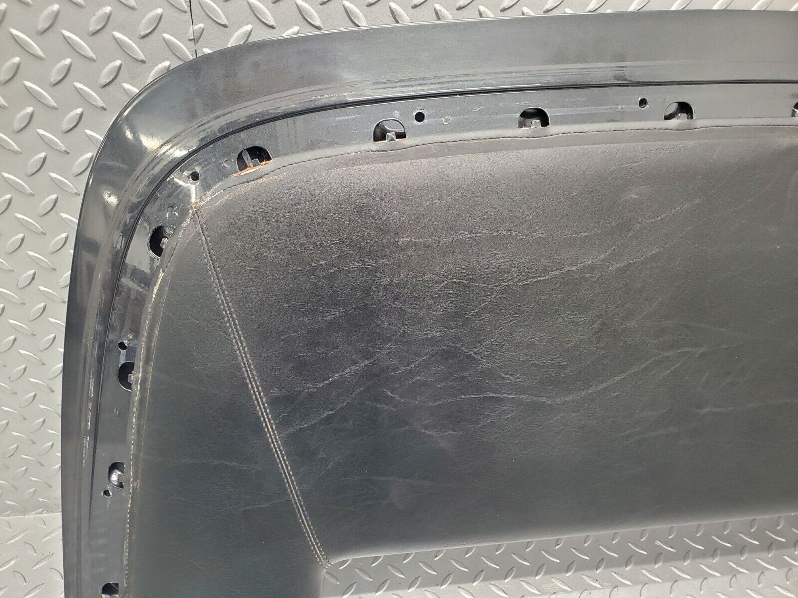 46075 Mercedes-Benz A124 320E Cabriolet Soft Top Cover Black