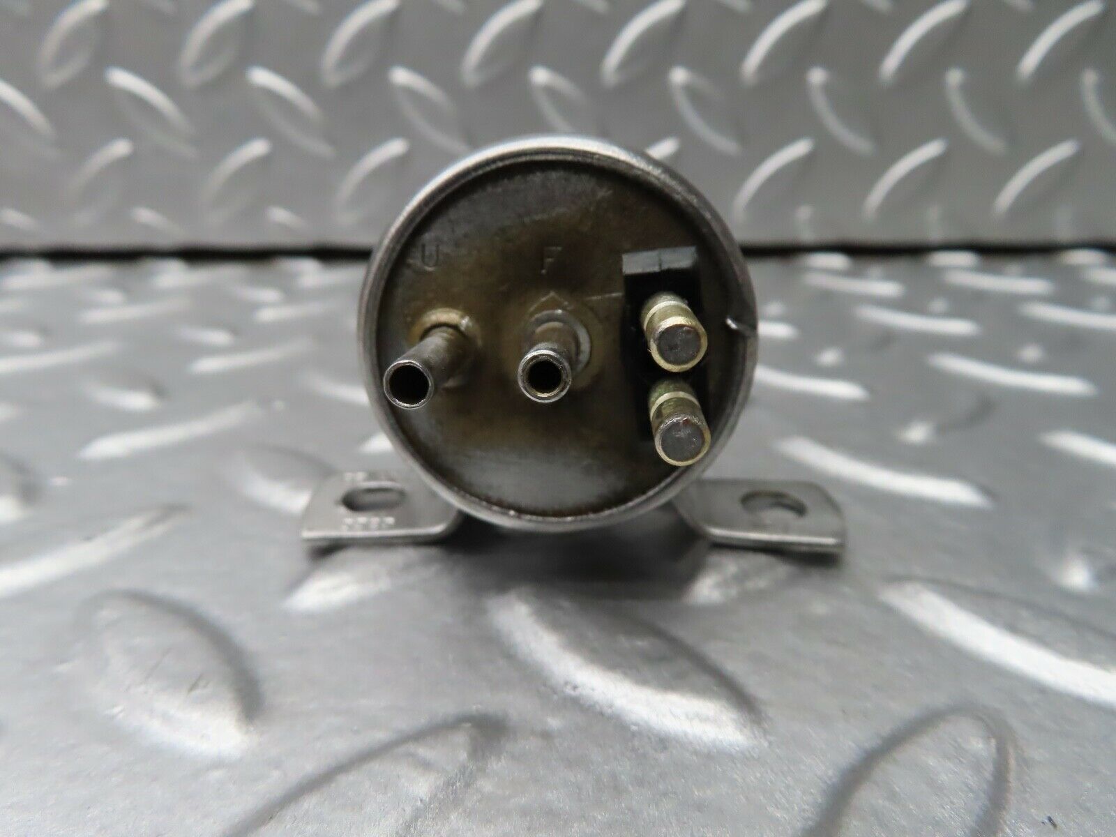 20558 Mercedes-Benz R107 450SL Vacuum Valve Pierburg