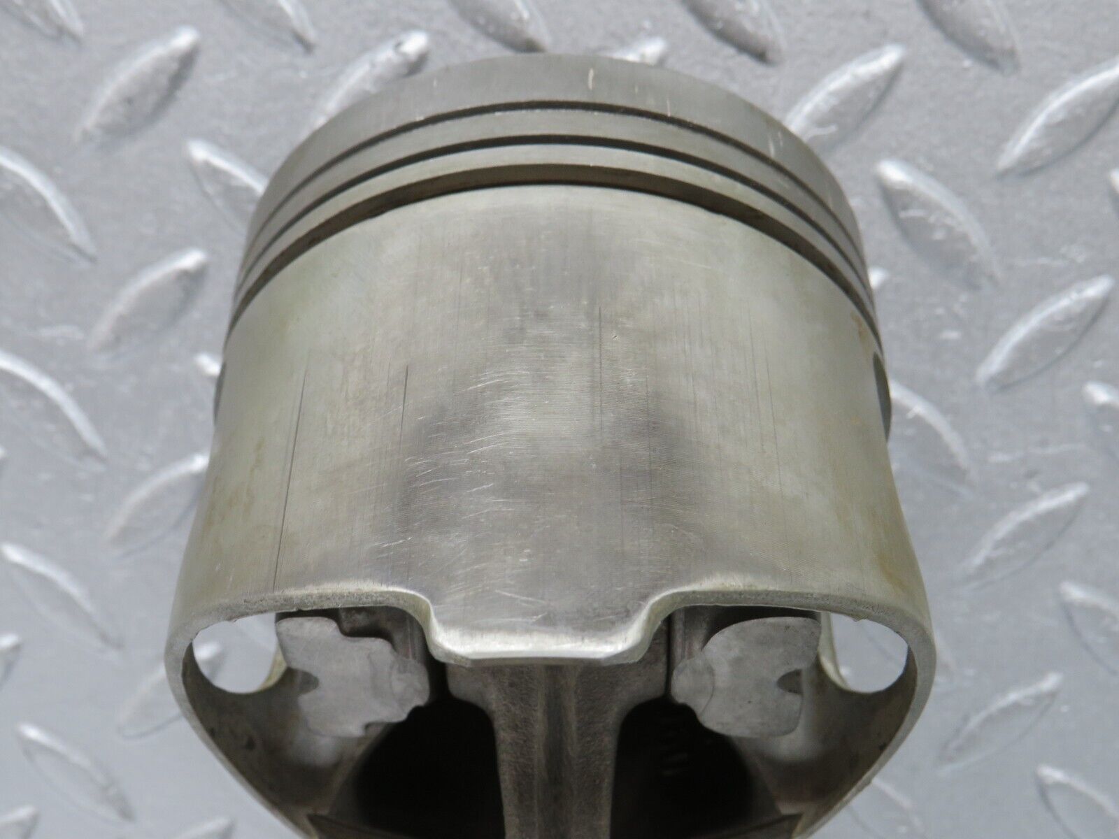 39308 Mercedes-Benz R107 500SL Piston With Connecting Rod 96,51mm