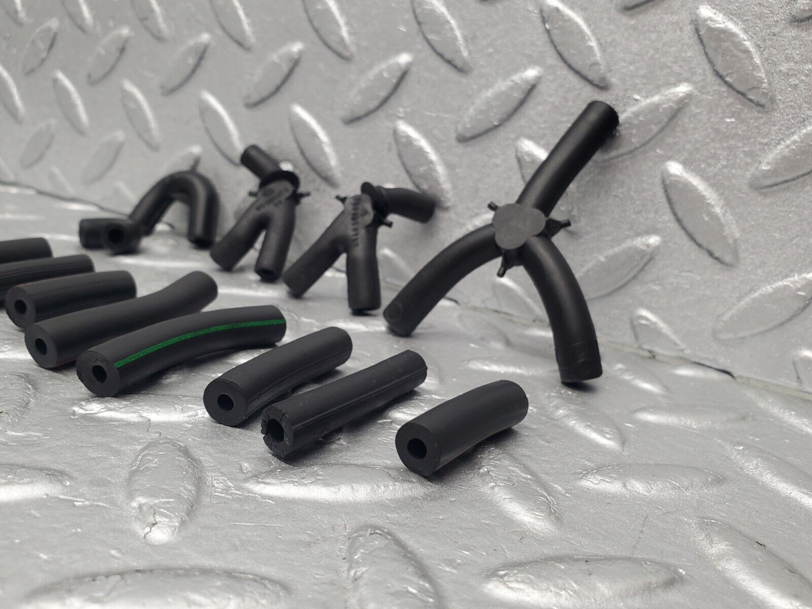 46057 Mercedes-Benz W126 420SE Vacuum Pipe Hose Set