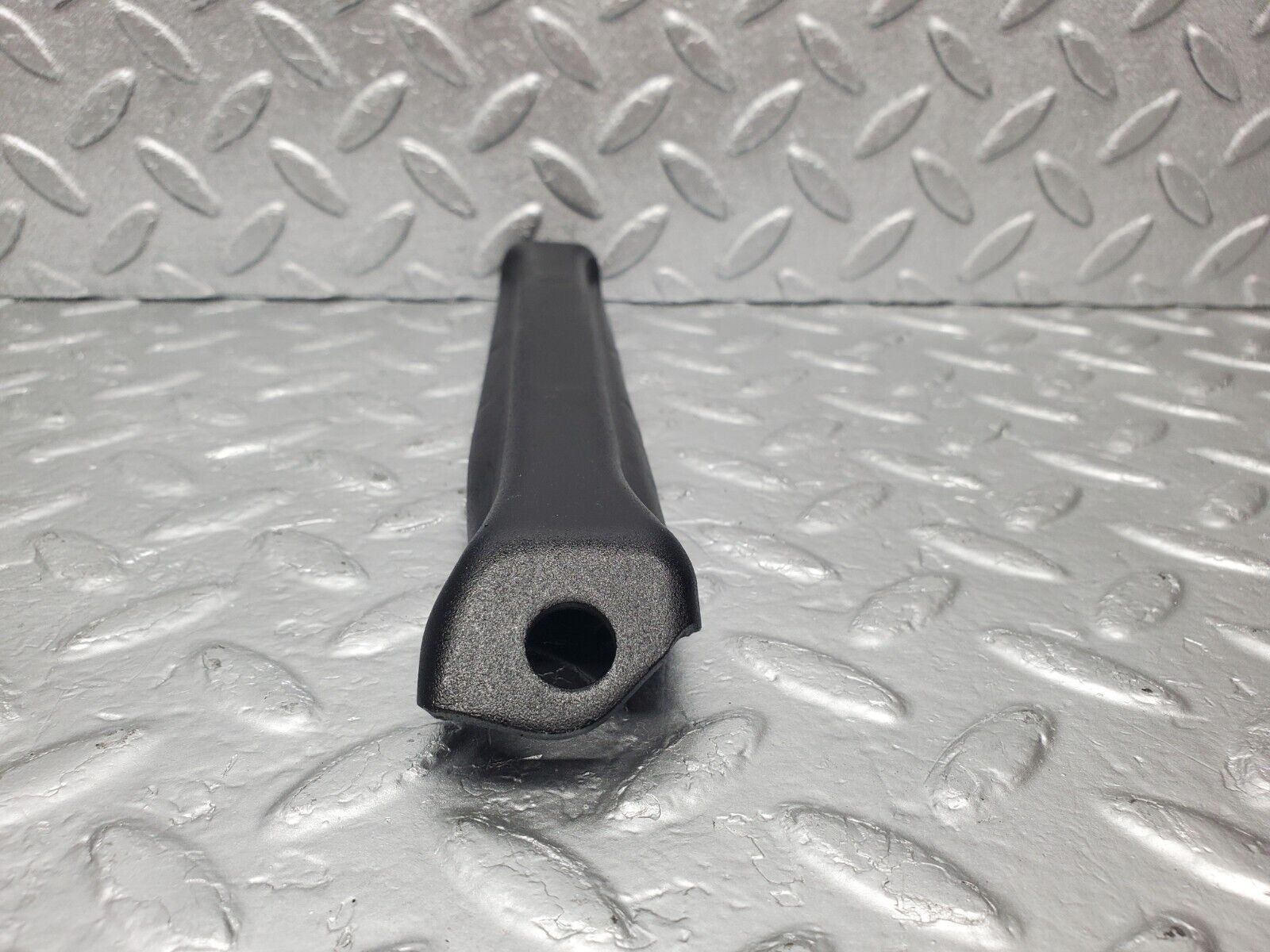 46645 Mercedes-Benz C123 280CE Coupe Air Intake Manifold Bracket