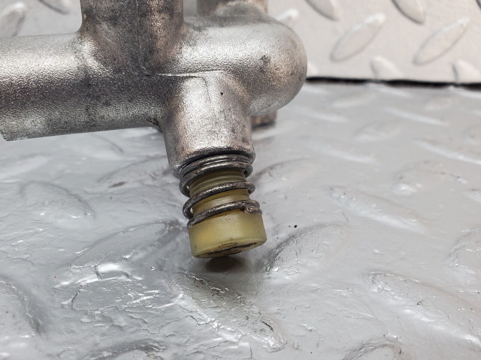 45408 Mercedes-Benz 280E M110.983 Auxiliary Air Slide K-Jetronic 1100940412