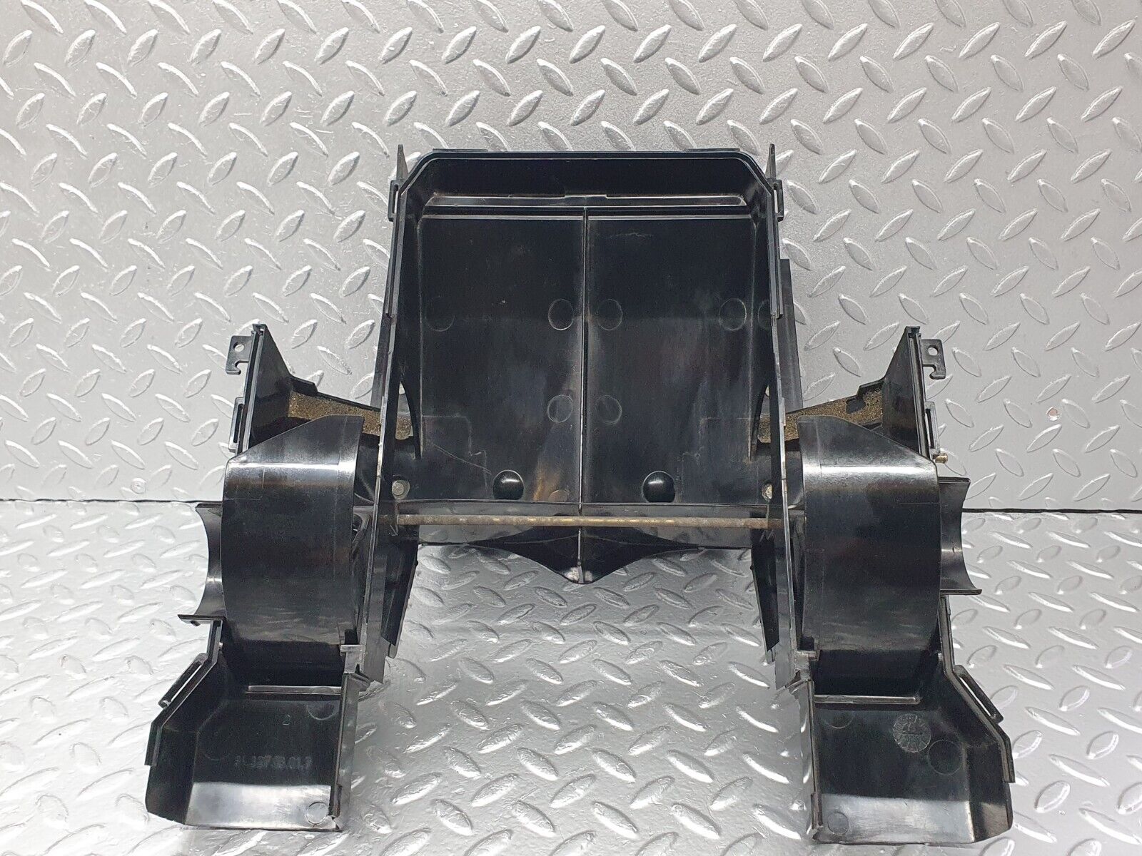 42140 Mercedes-Benz V123 240D LWB Heater Box Blower Housing