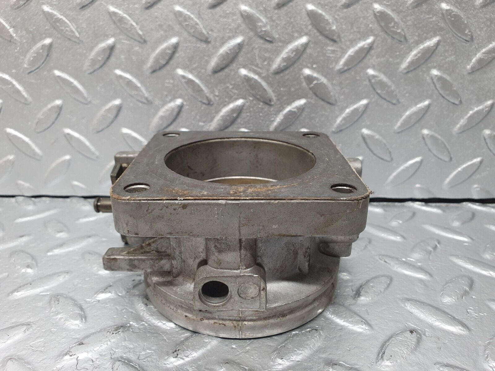 41355 Mercedes-Benz W116 350SE Throttle Body Valve